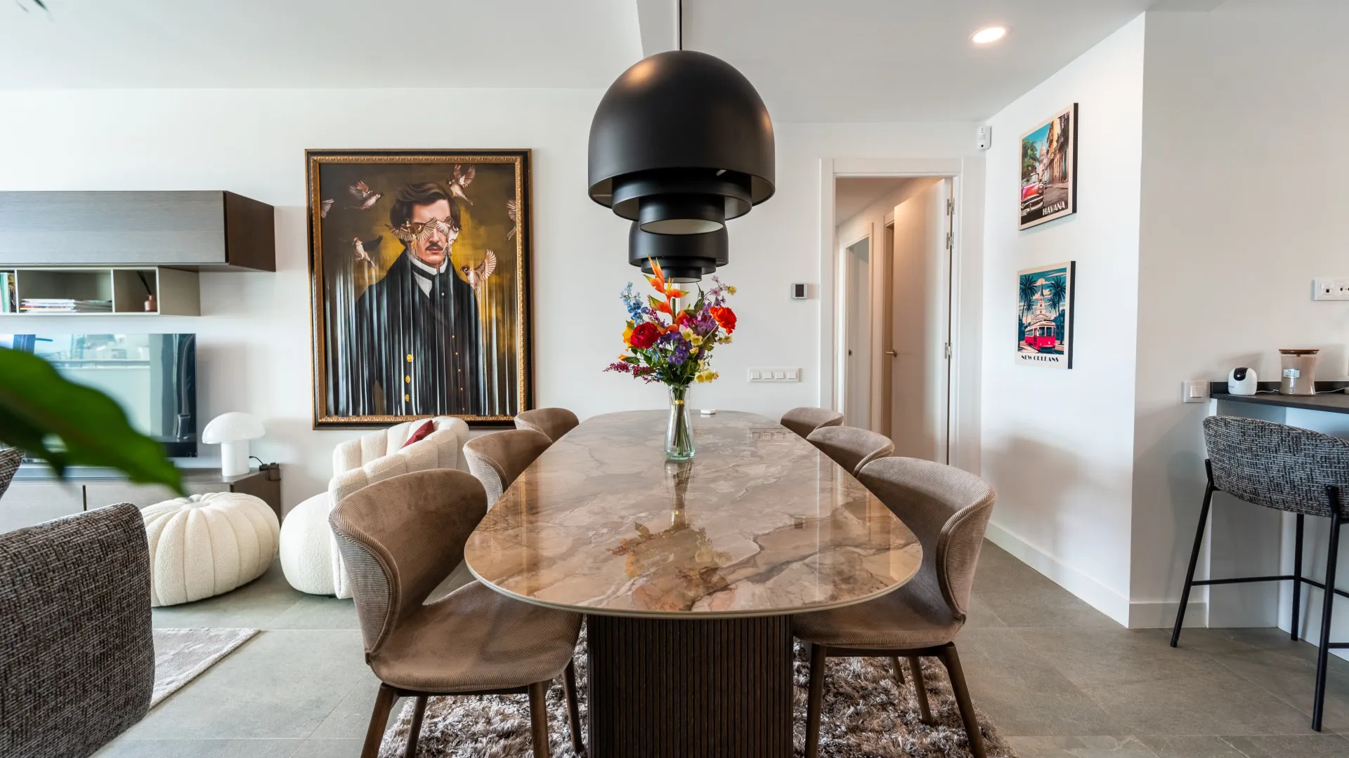 Las Mesas apartment for sale