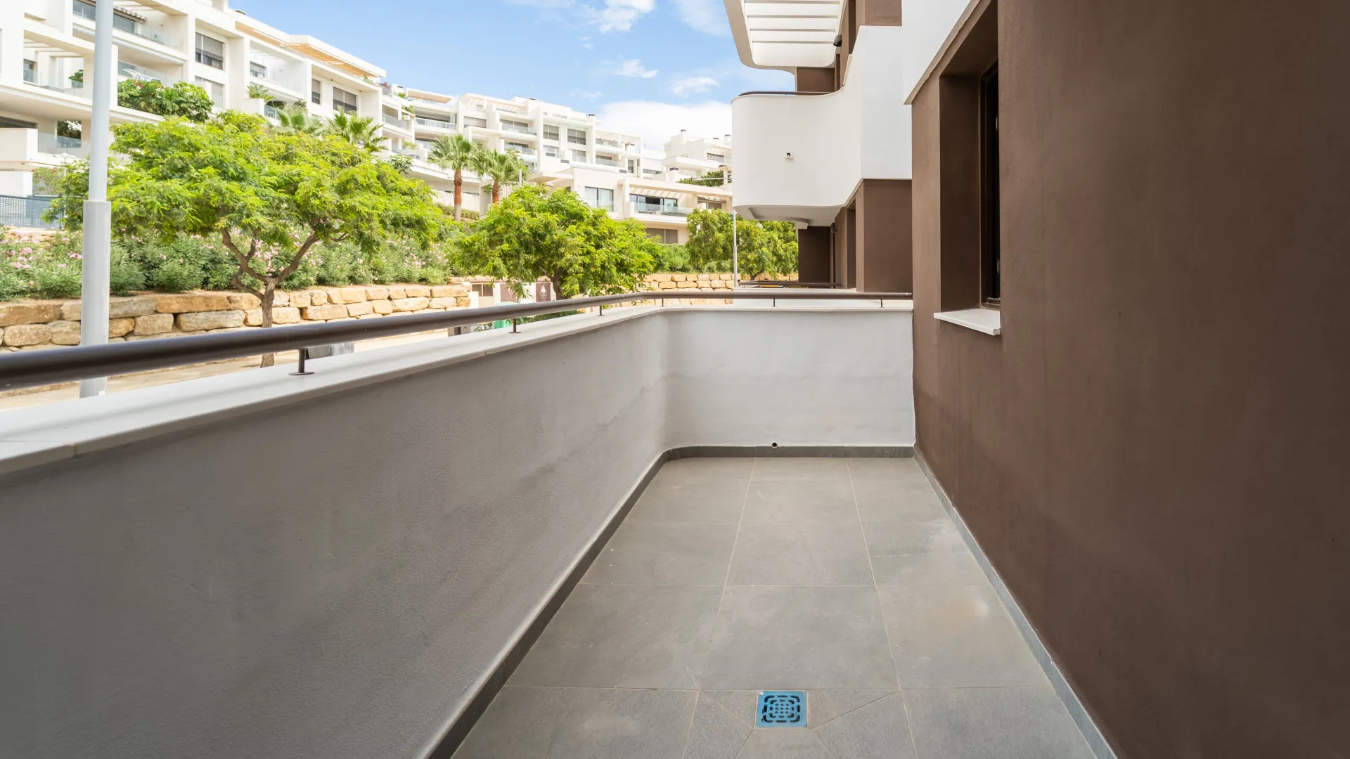 Las Mesas apartment for sale
