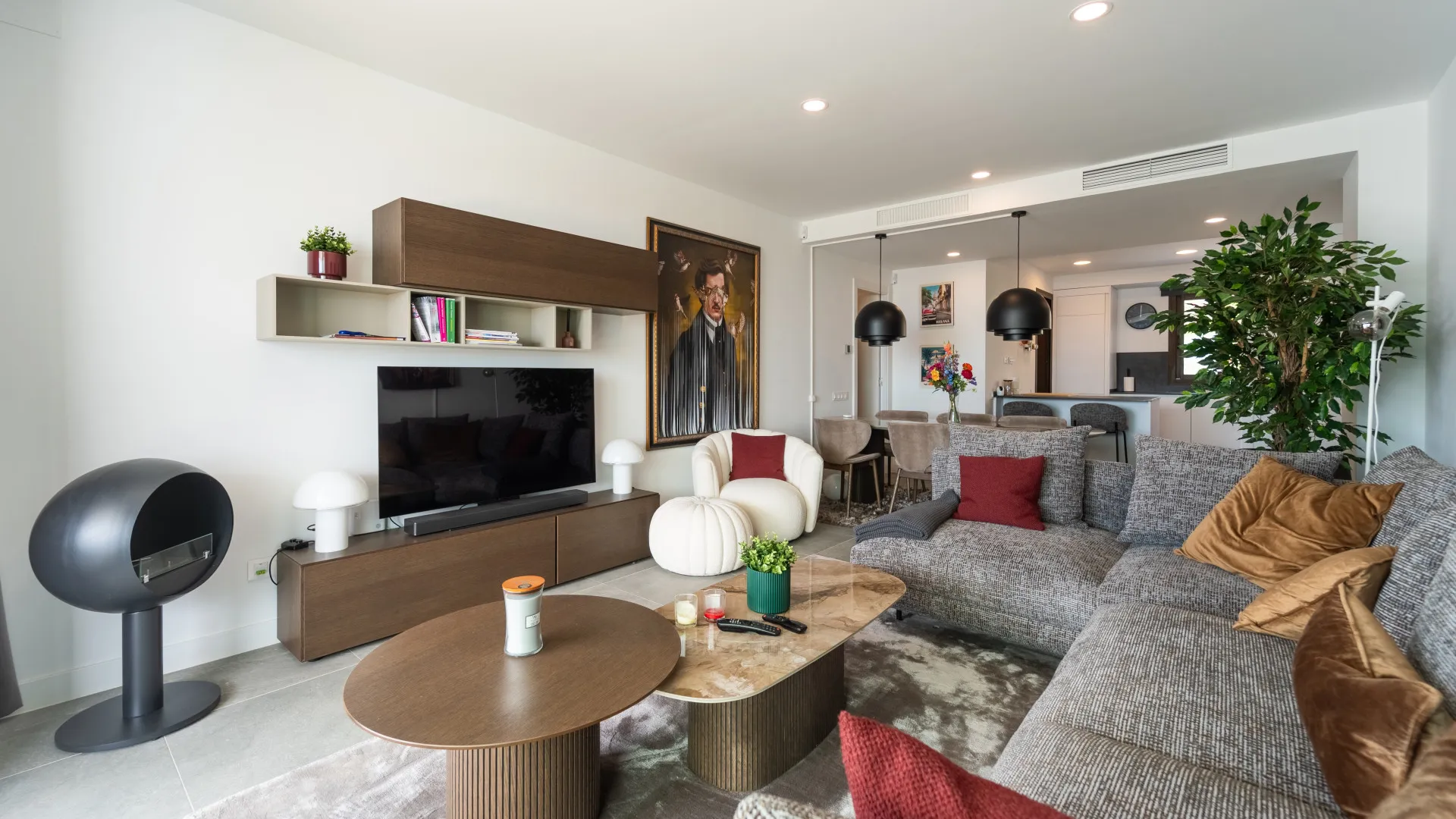 Las Mesas apartment for sale