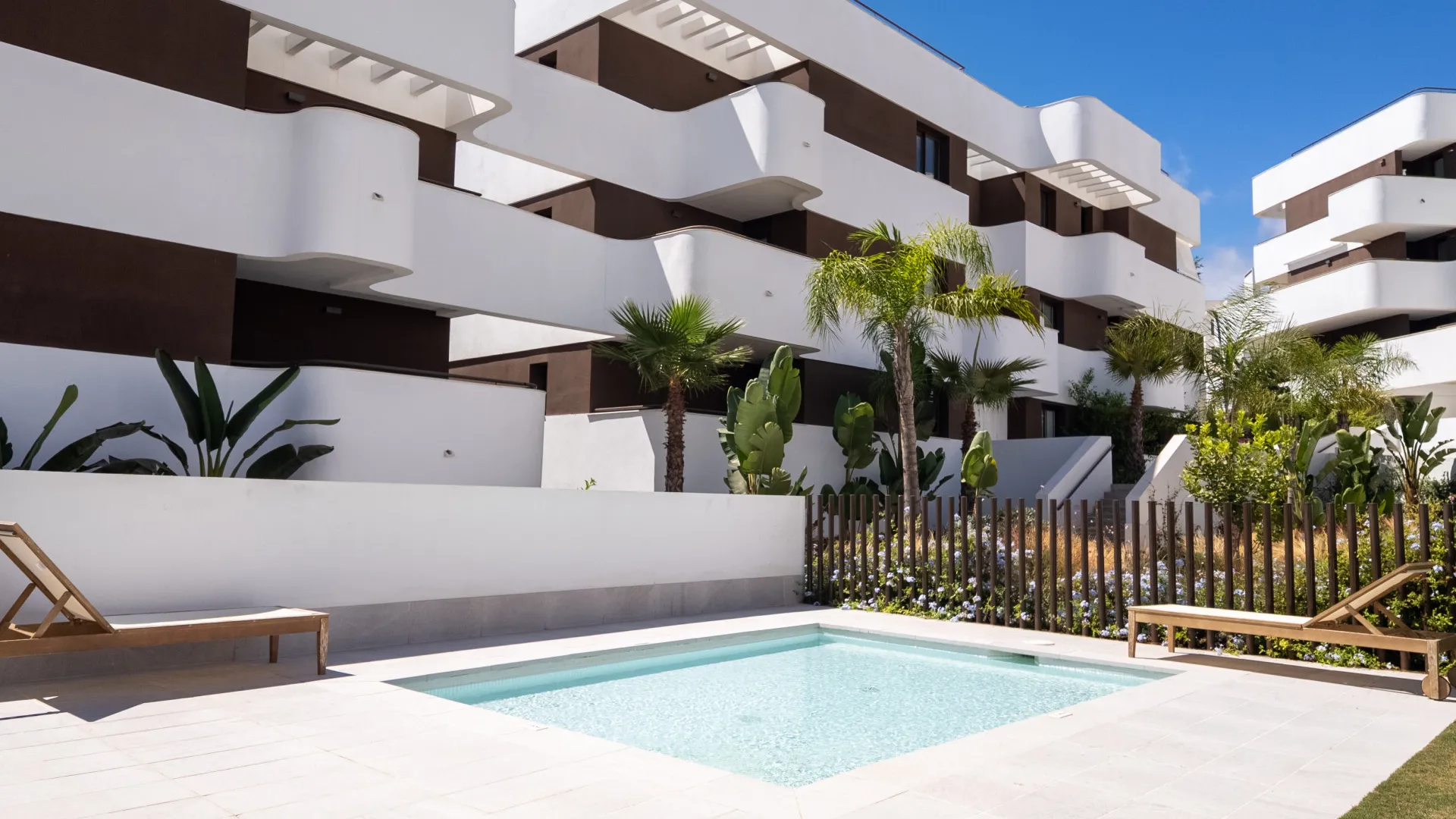 Las Mesas apartment for sale