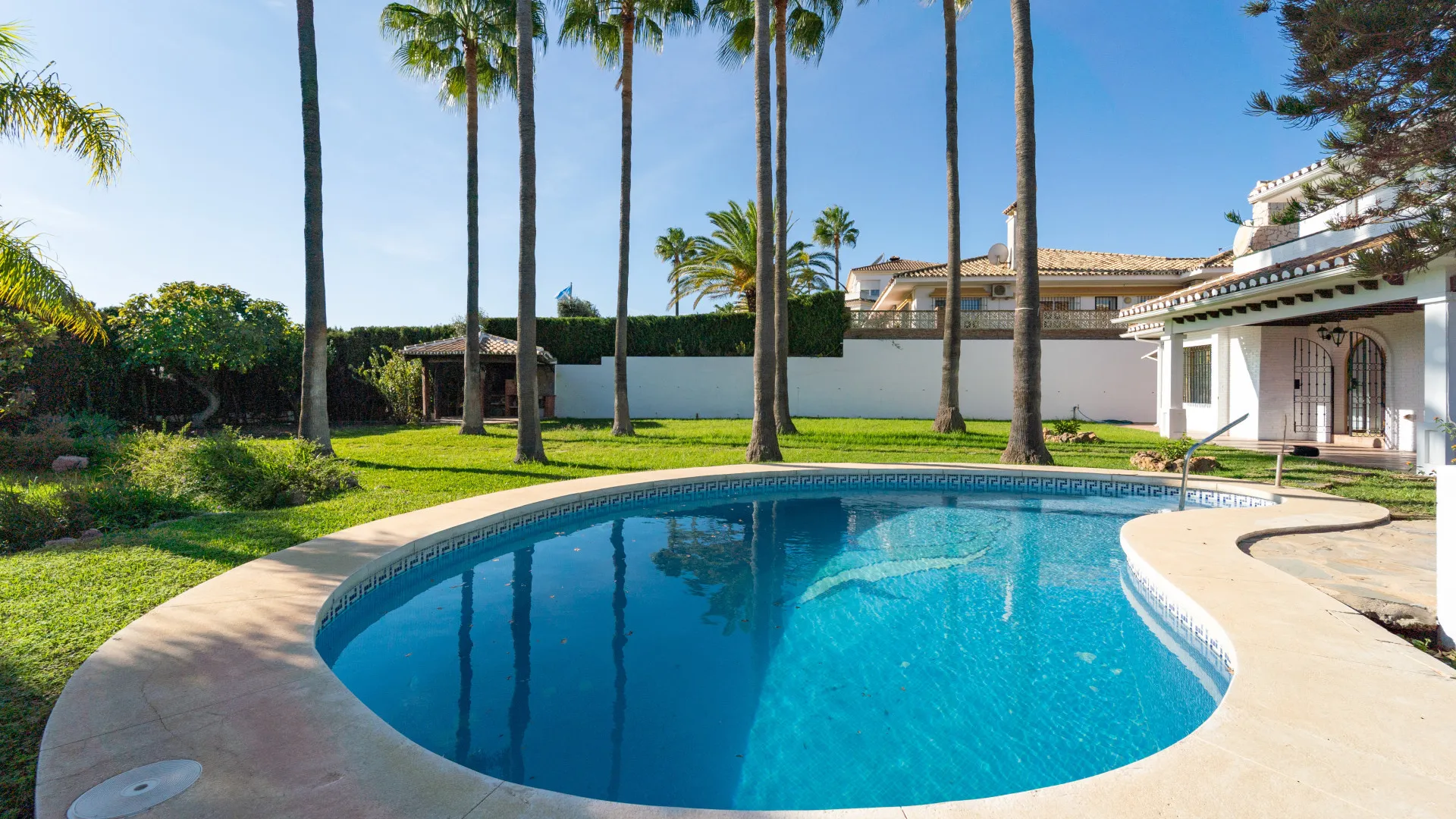 Villa en venta de 4 dormitorios en Cerrado del Aguila