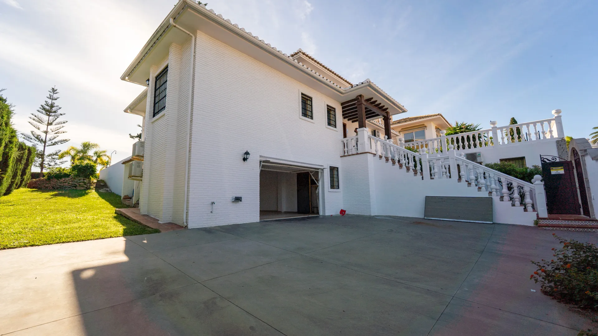Villa en venta de 4 dormitorios en Cerrado del Aguila