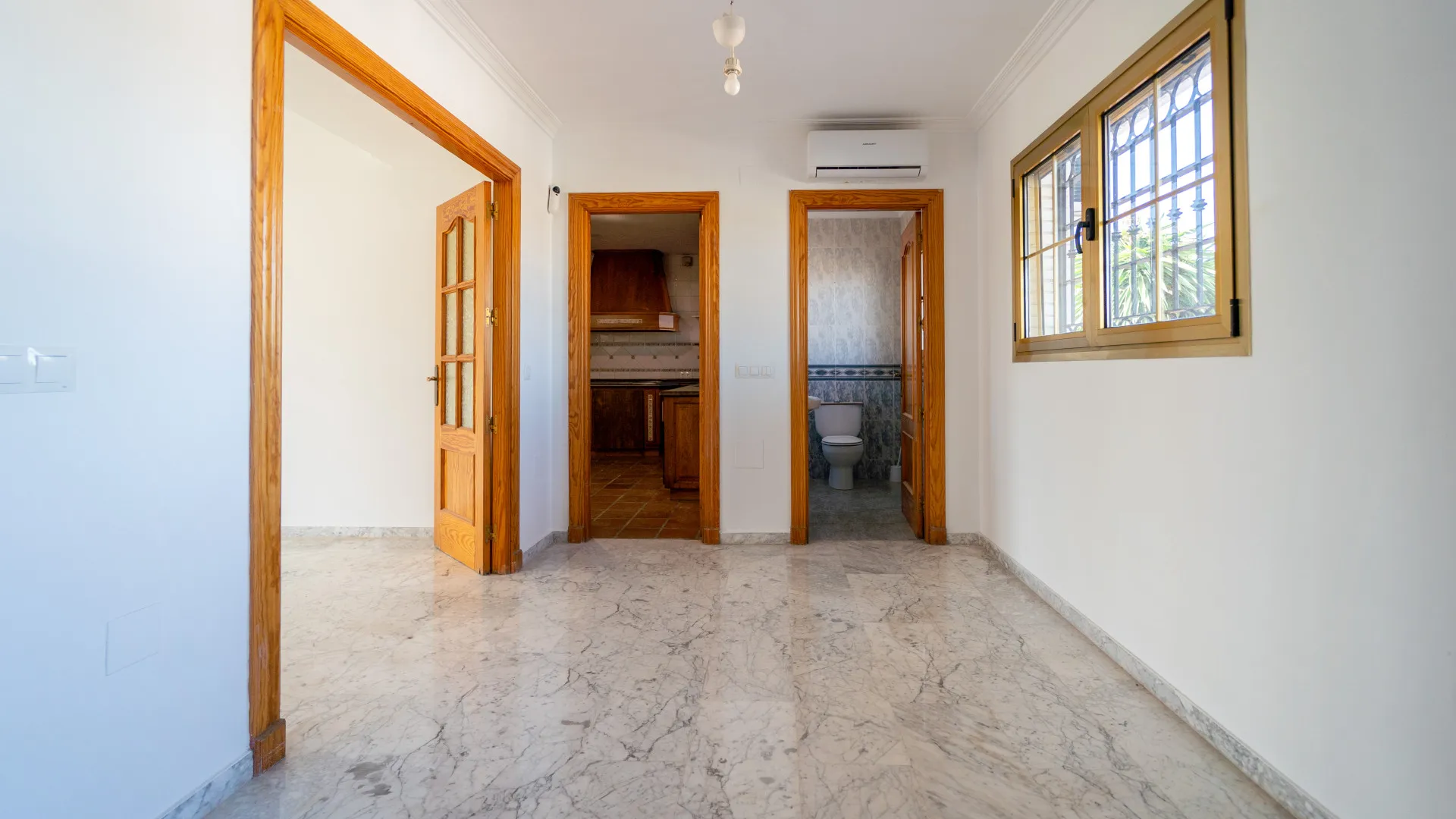 Villa en venta de 4 dormitorios en Cerrado del Aguila