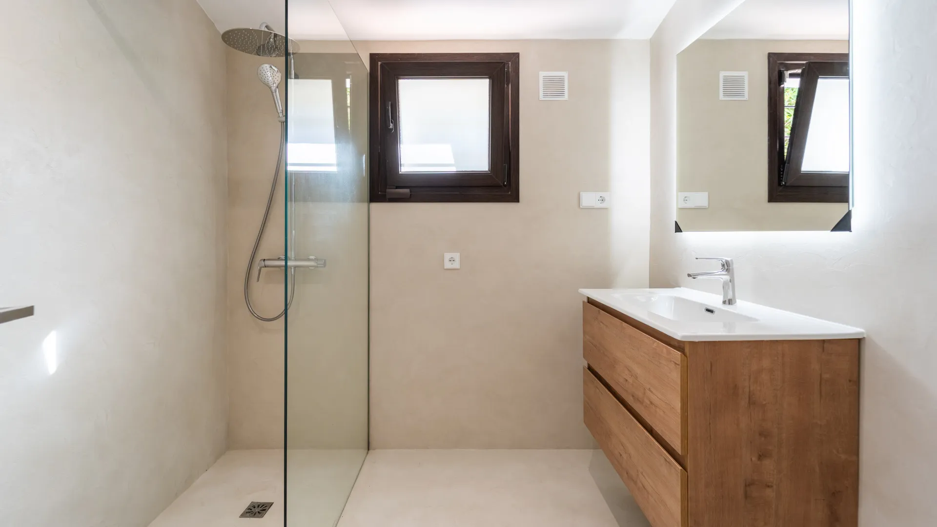 El Rosario, villa en venta de 5 dormitorios