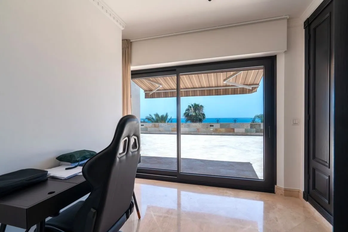 4 bedrooms villa in Cala de Mijas for sale