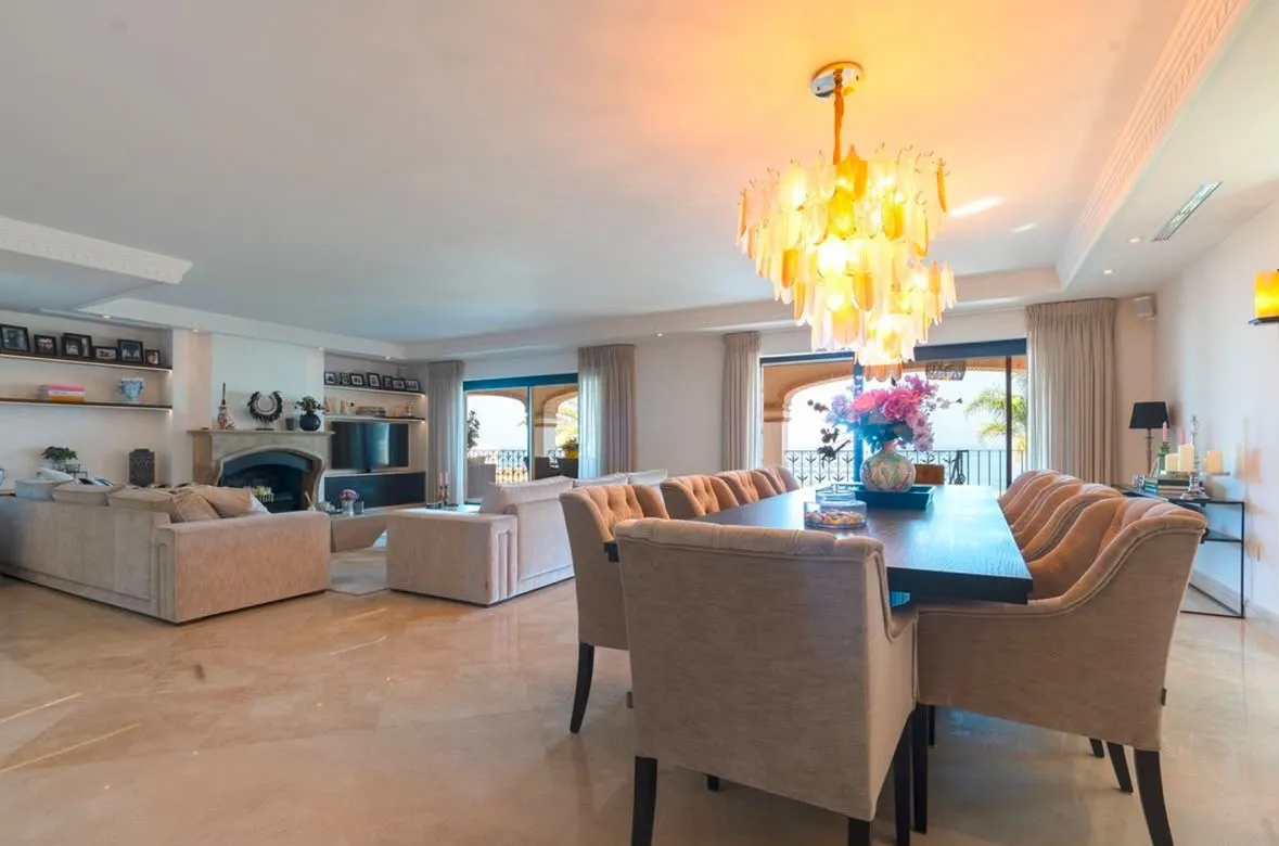 4 bedrooms villa in Cala de Mijas for sale