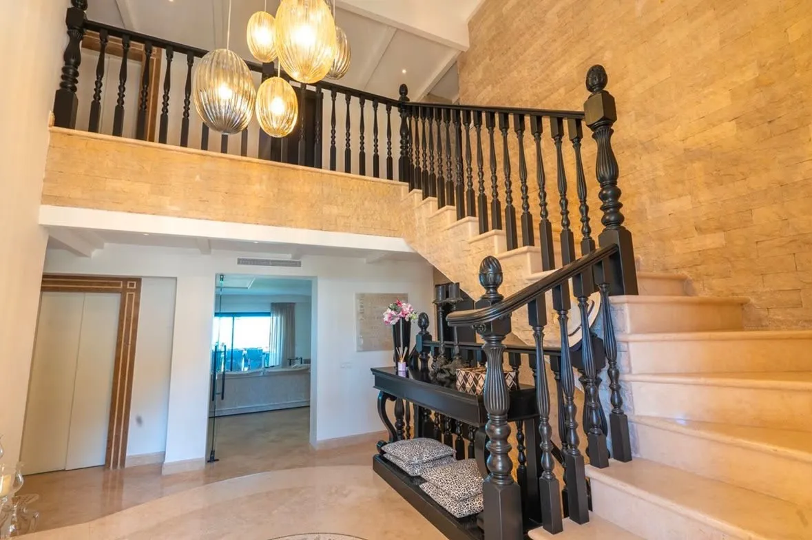4 bedrooms villa in Cala de Mijas for sale