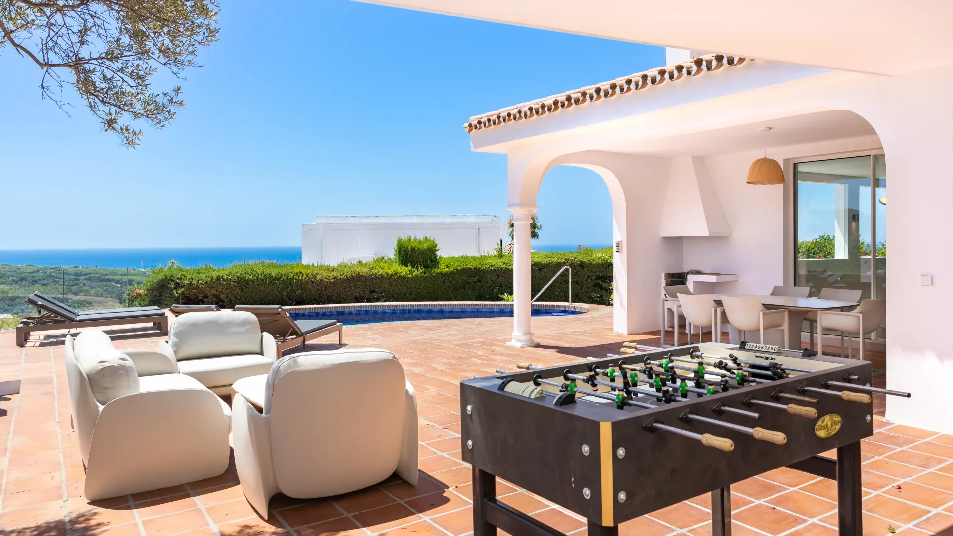 For sale villa in Elviria