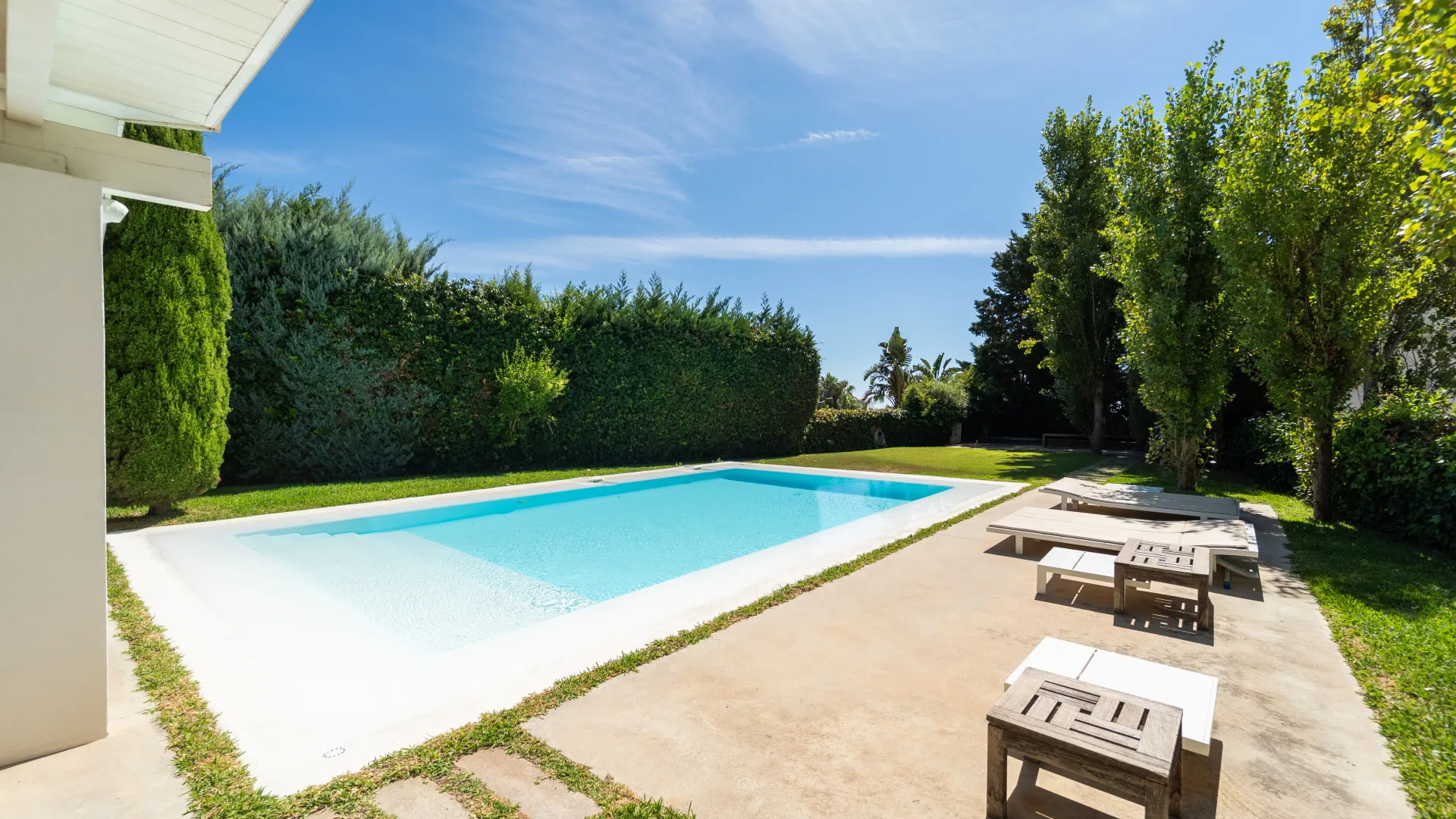 For sale villa with 5 bedrooms in Reserva del Higuerón