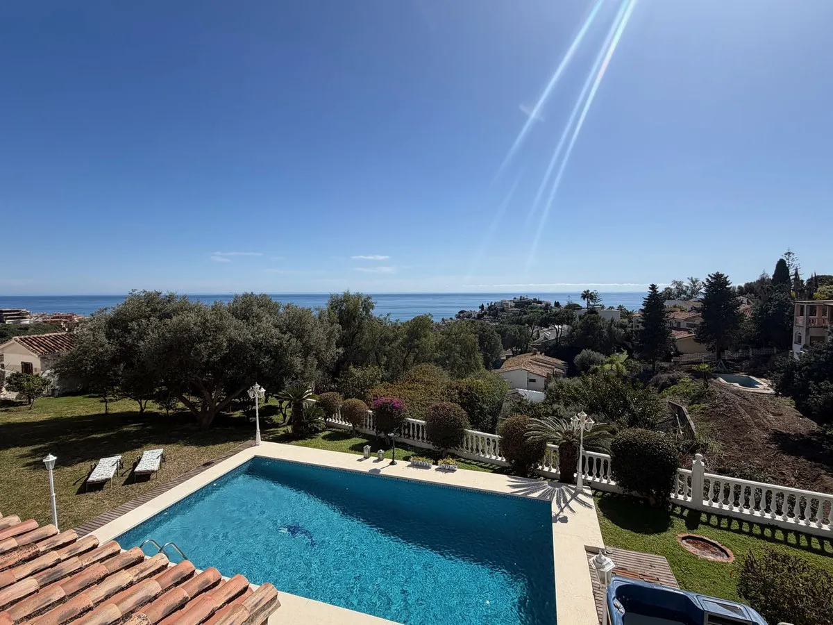 4 bedrooms villa for sale in Torremuelle
