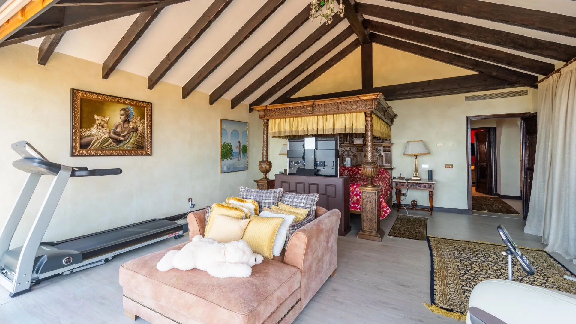 Villa for sale in La Mairena