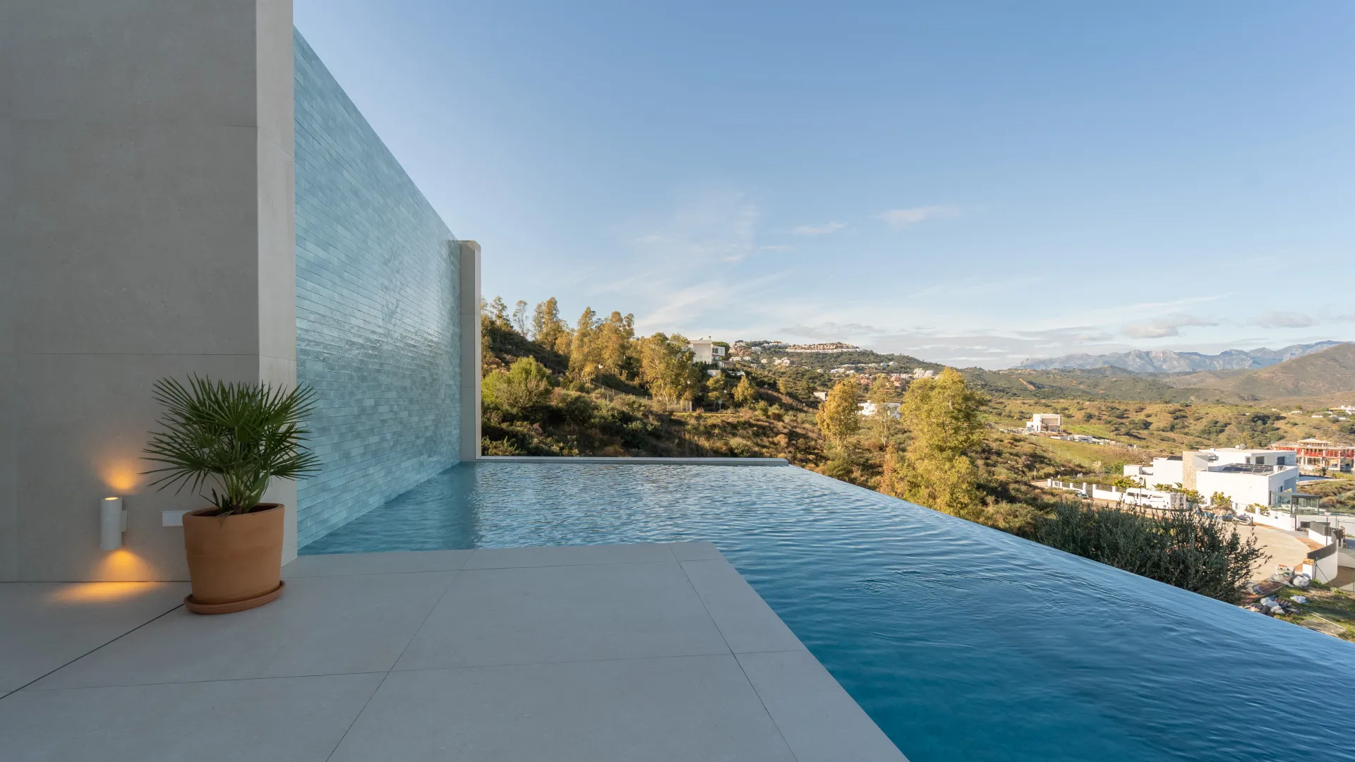 For sale villa with 5 bedrooms in La Cala Golf Resort
