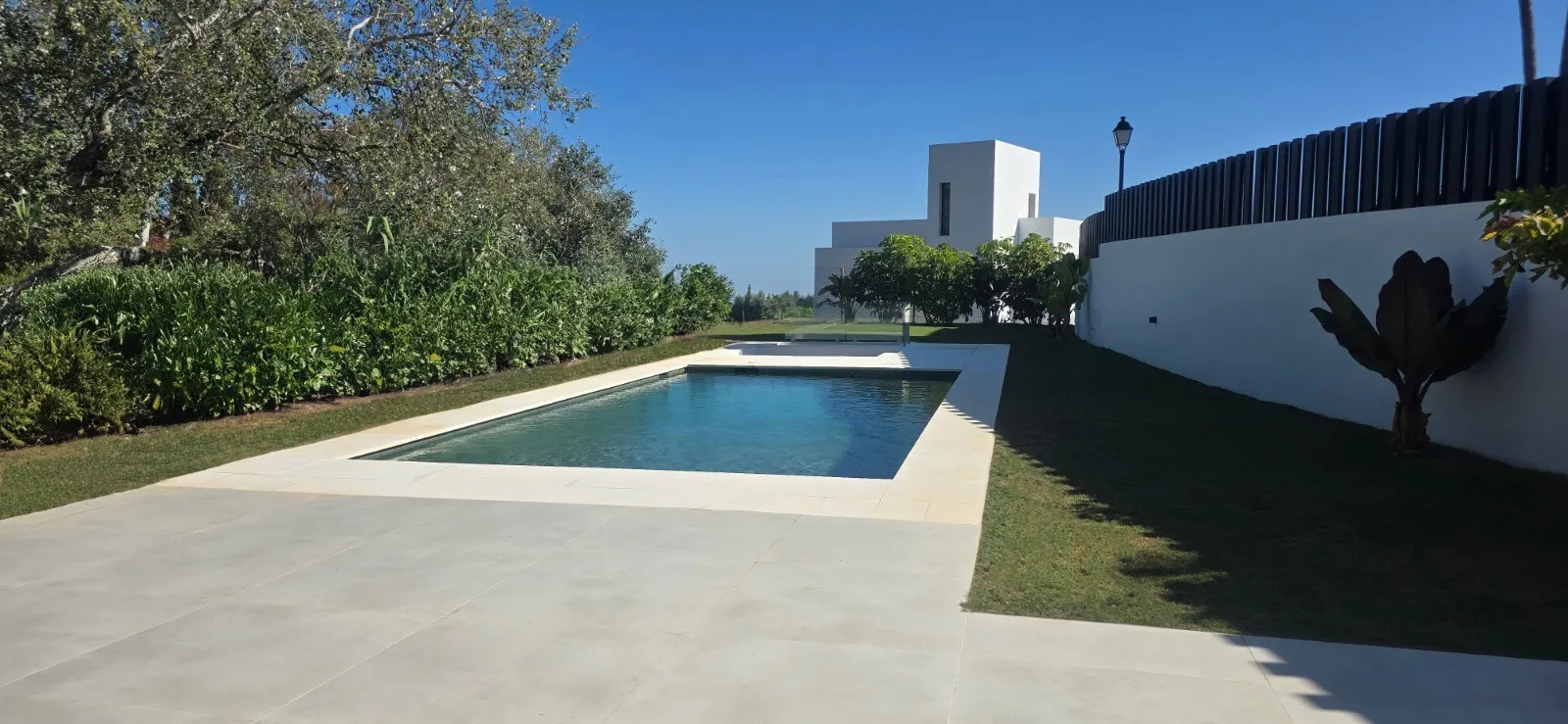 Villa a la venta de 5 dormitorios en Benalmadena Costa