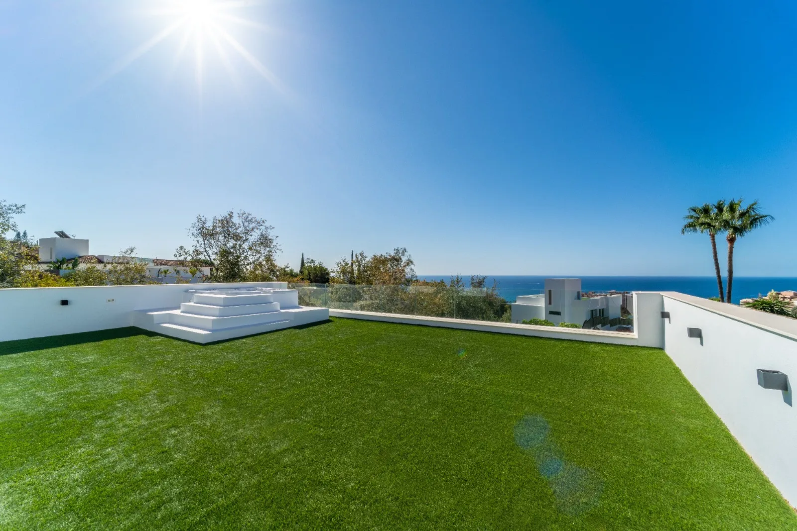 Villa a la venta de 5 dormitorios en Benalmadena Costa