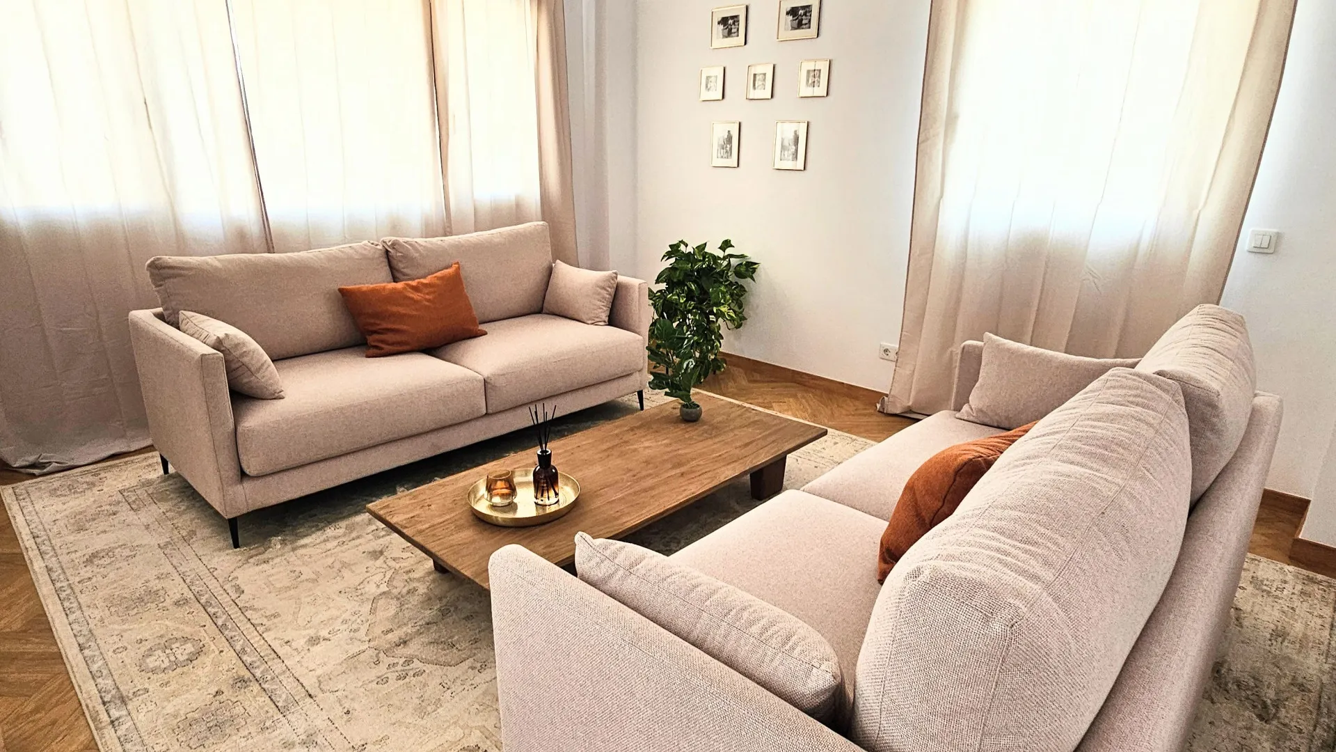 For sale villa with 5 bedrooms in Cala de Mijas