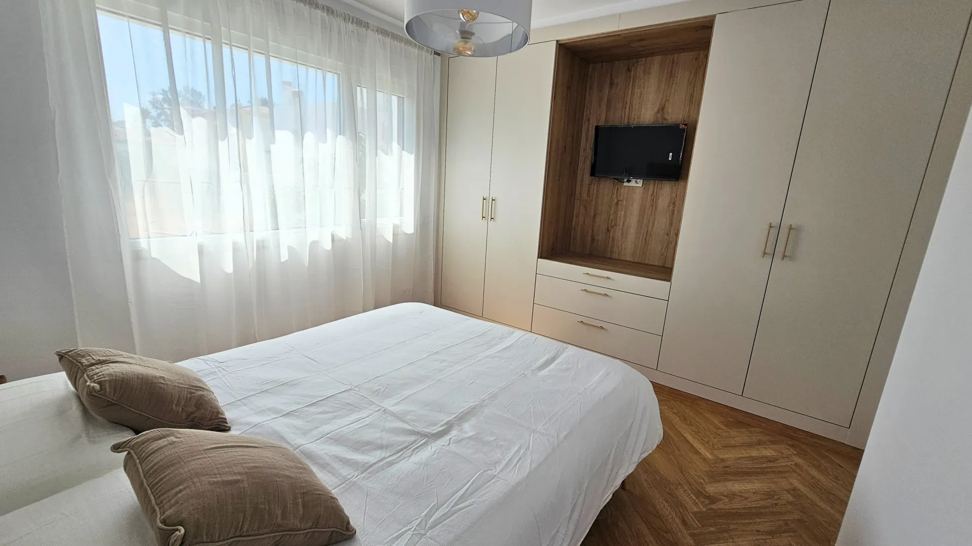 For sale villa with 5 bedrooms in Cala de Mijas