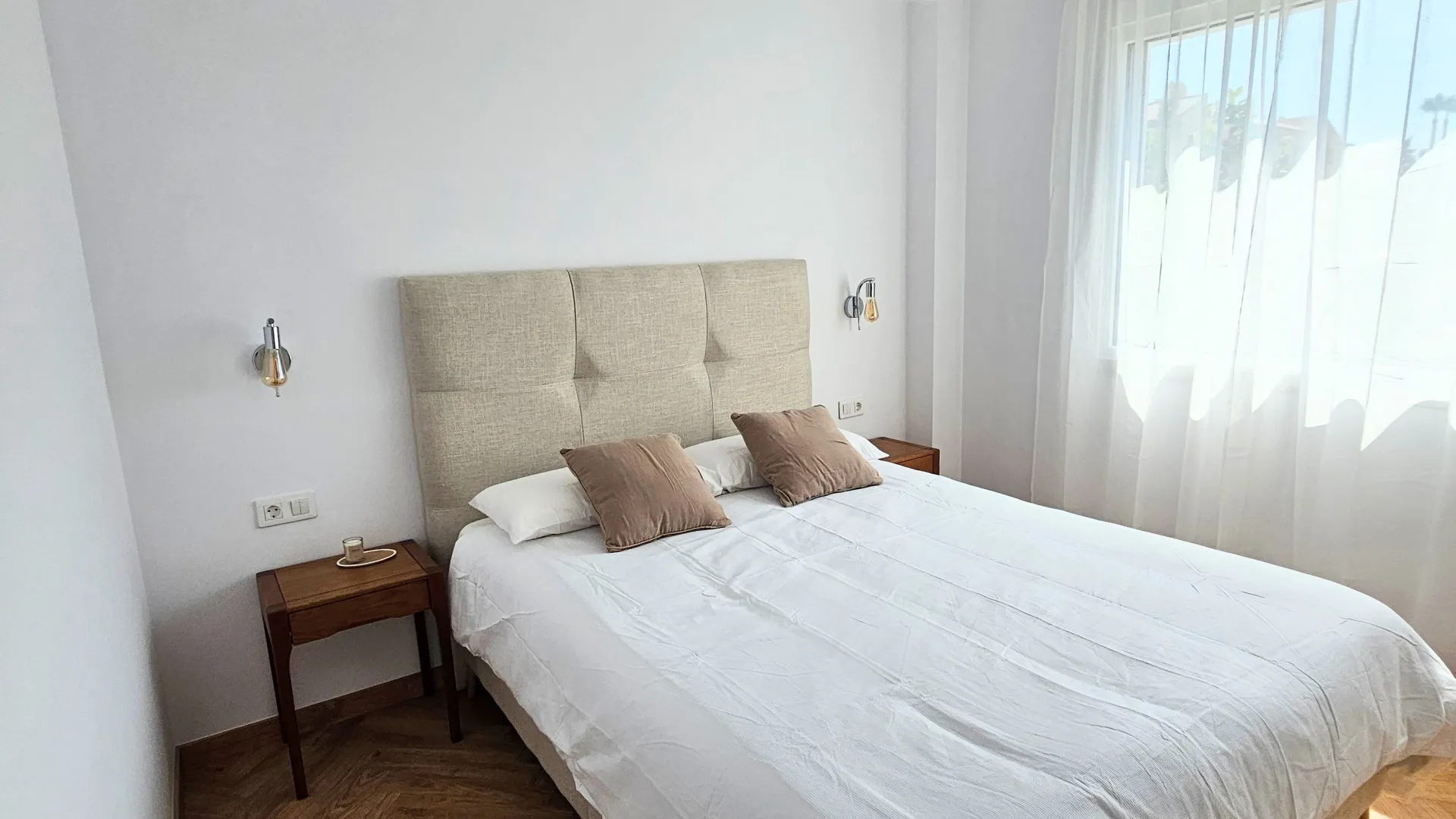 For sale villa with 5 bedrooms in Cala de Mijas