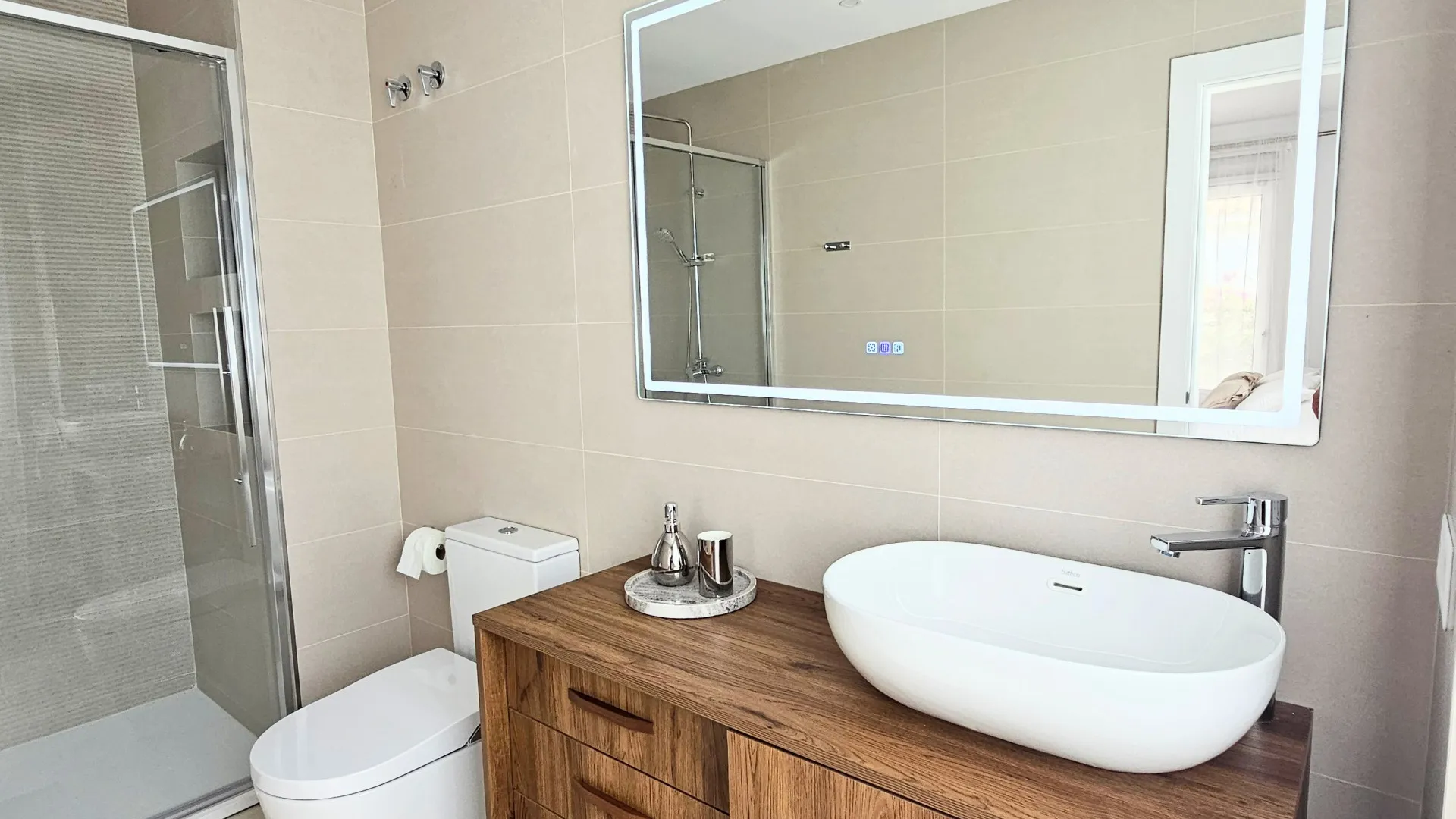 For sale villa with 5 bedrooms in Cala de Mijas