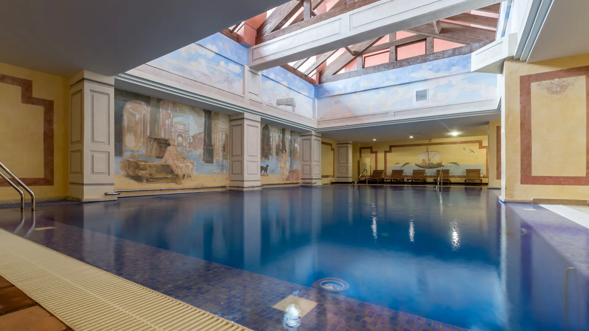 For sale ground floor apartment in Las Nayades