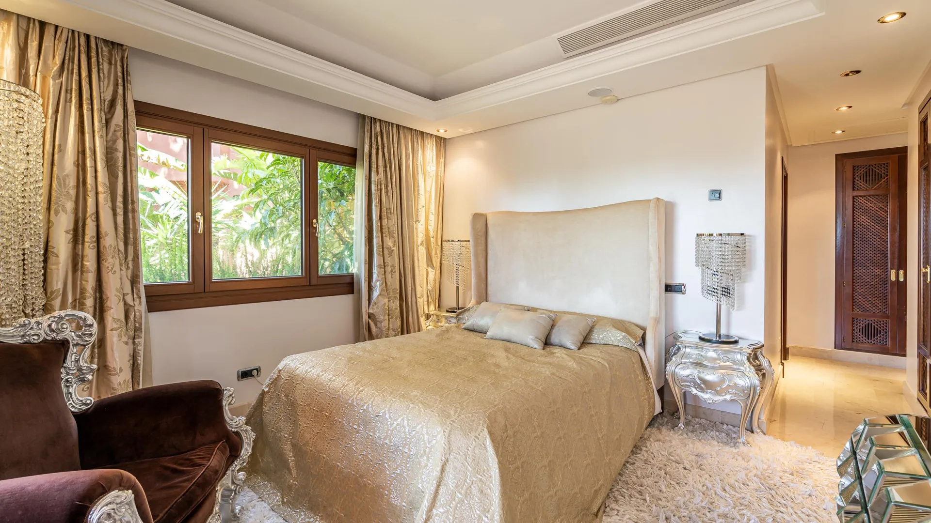 Se vende triplex en Torre Bermeja
