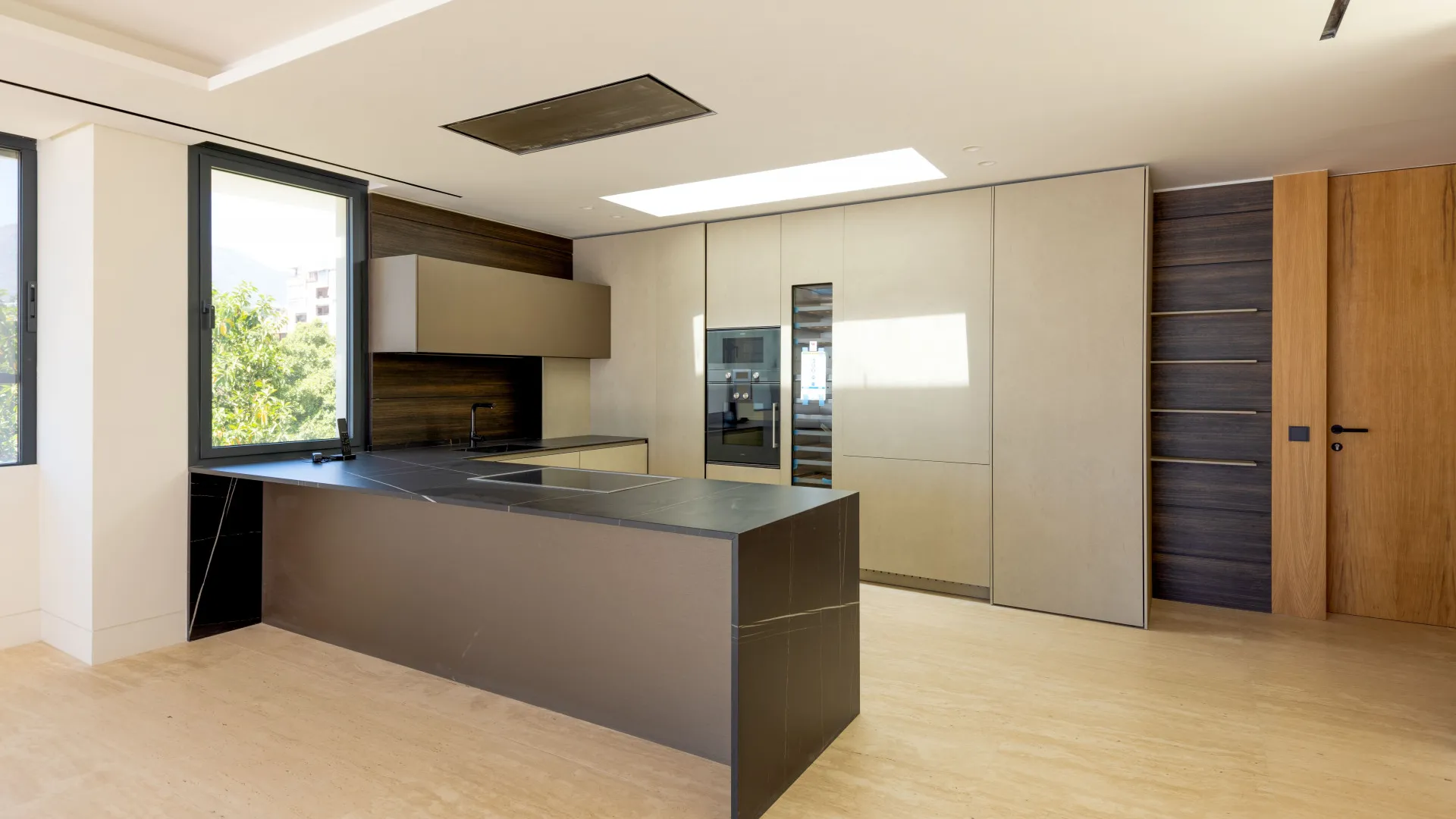 Estepona Puerto, Ático de 3 dormitorios en venta