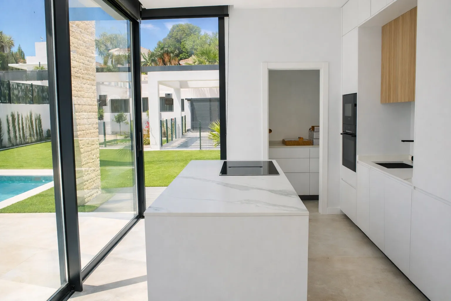 For sale villa in Monte Biarritz with 6 bedrooms