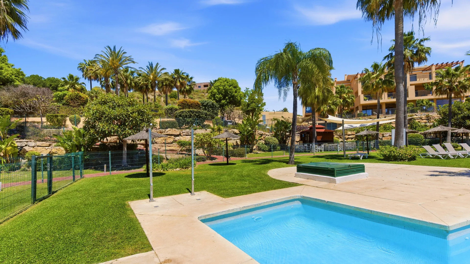Penthouse for sale in Hacienda del Señorio de Cifuentes with 3 bedrooms