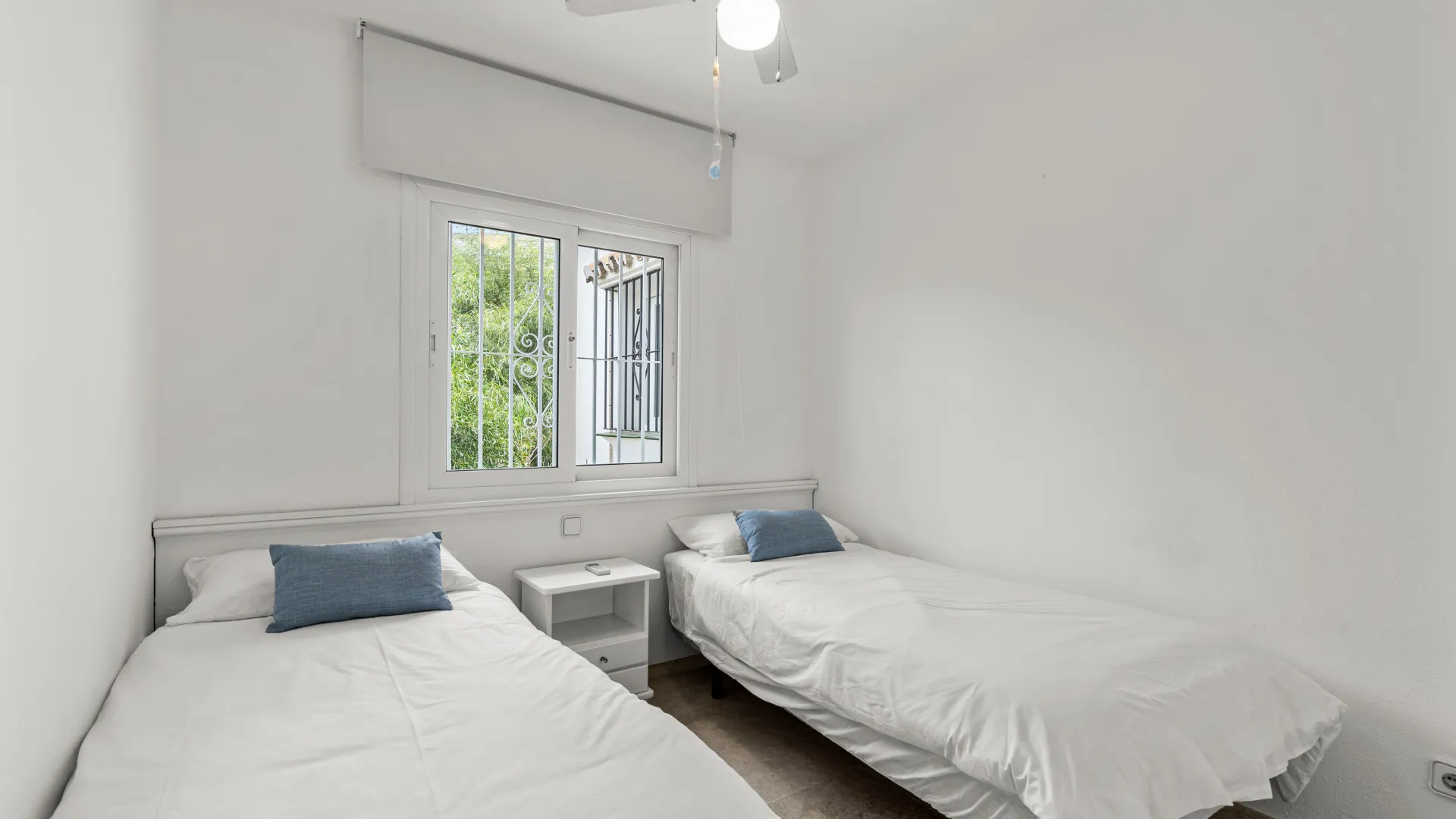 Town house for sale in Costabella with 3 bedrooms