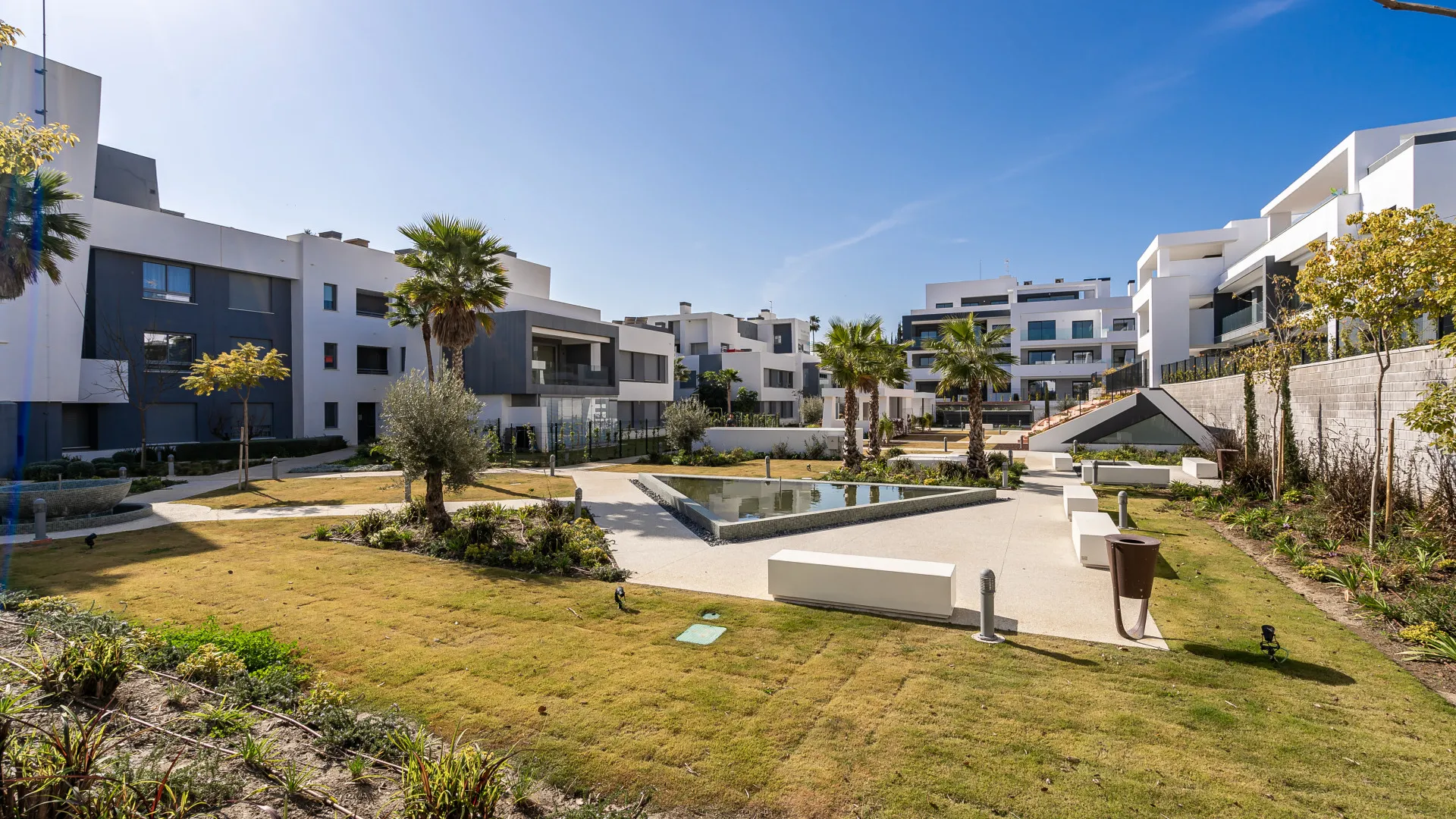 Comprar apartamento planta baja de 2 dormitorios en Vanian Green Village
