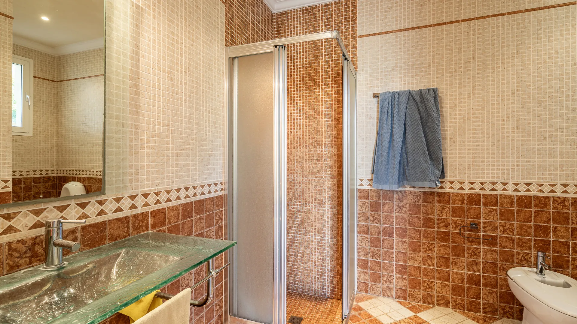 Villa en venta en Forest Hills
