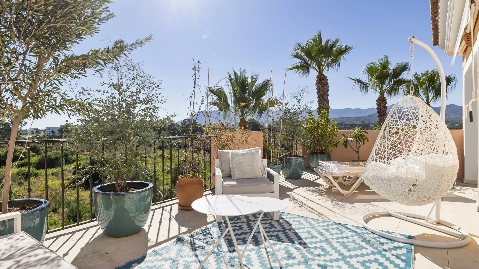 For sale duplex penthouse in Park Beach