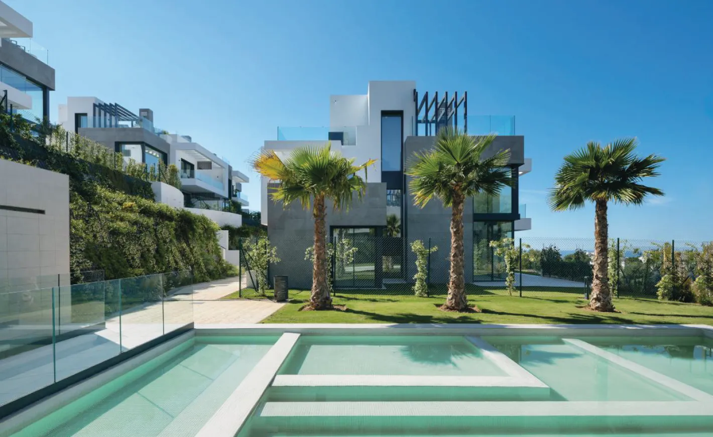 For sale Rio Real town house