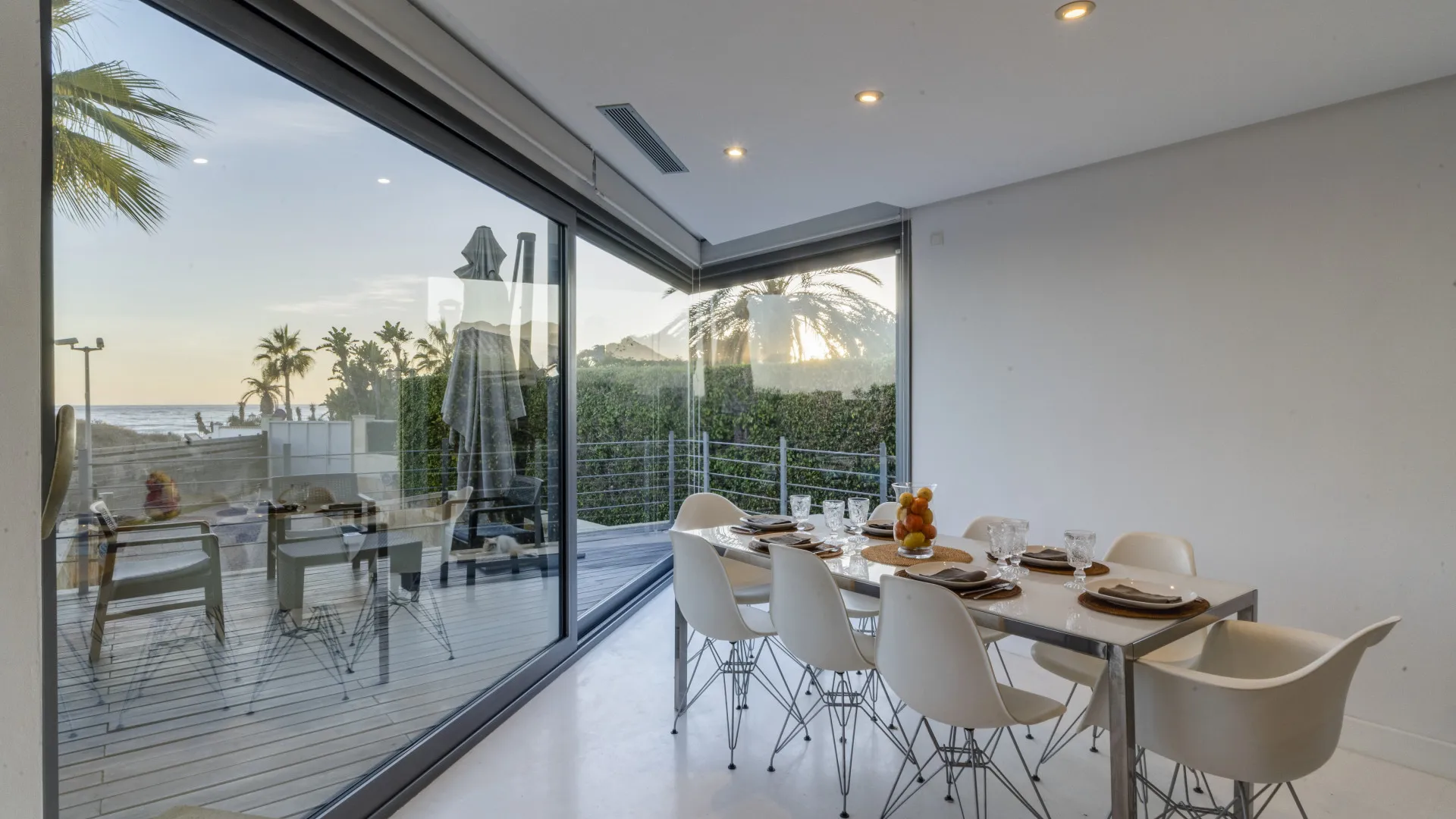 Se vende villa en Alicate Playa