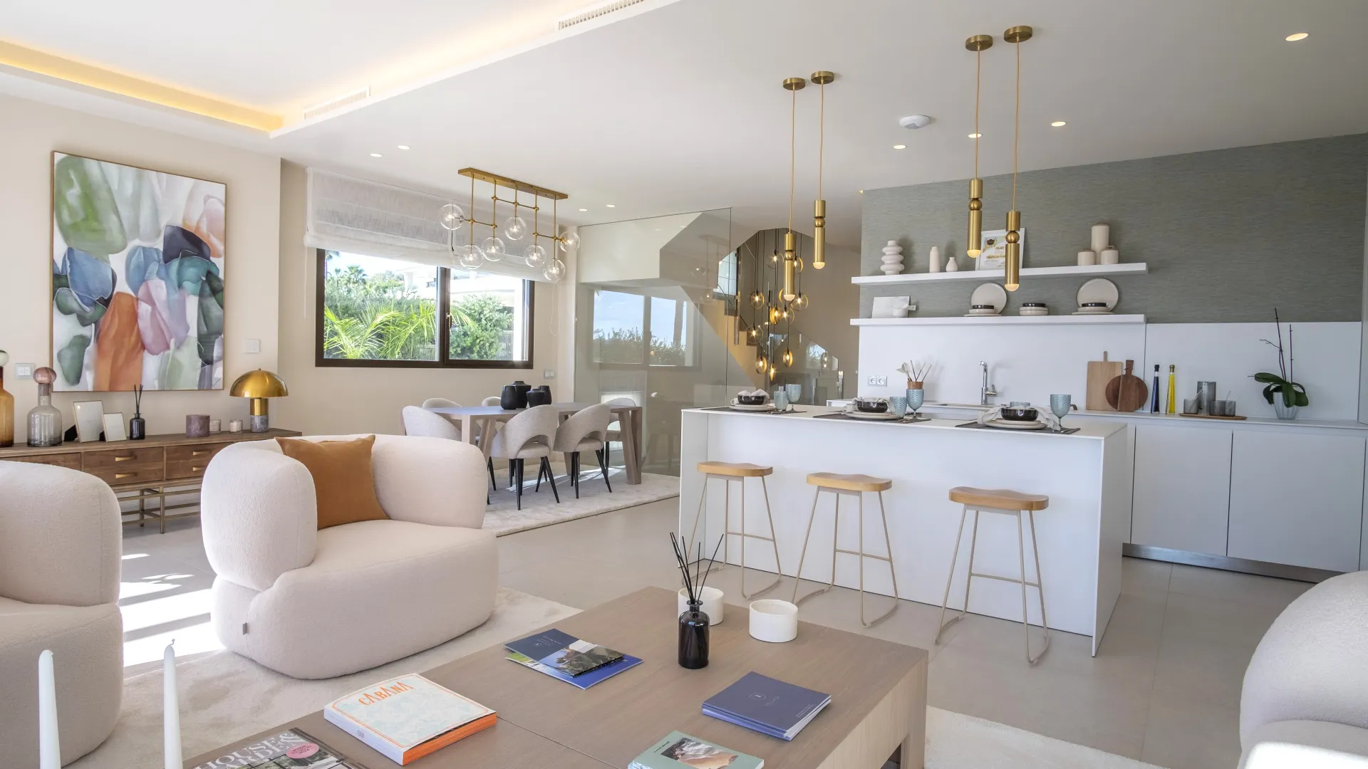 Se vende villa en Beach Side New Golden Mile