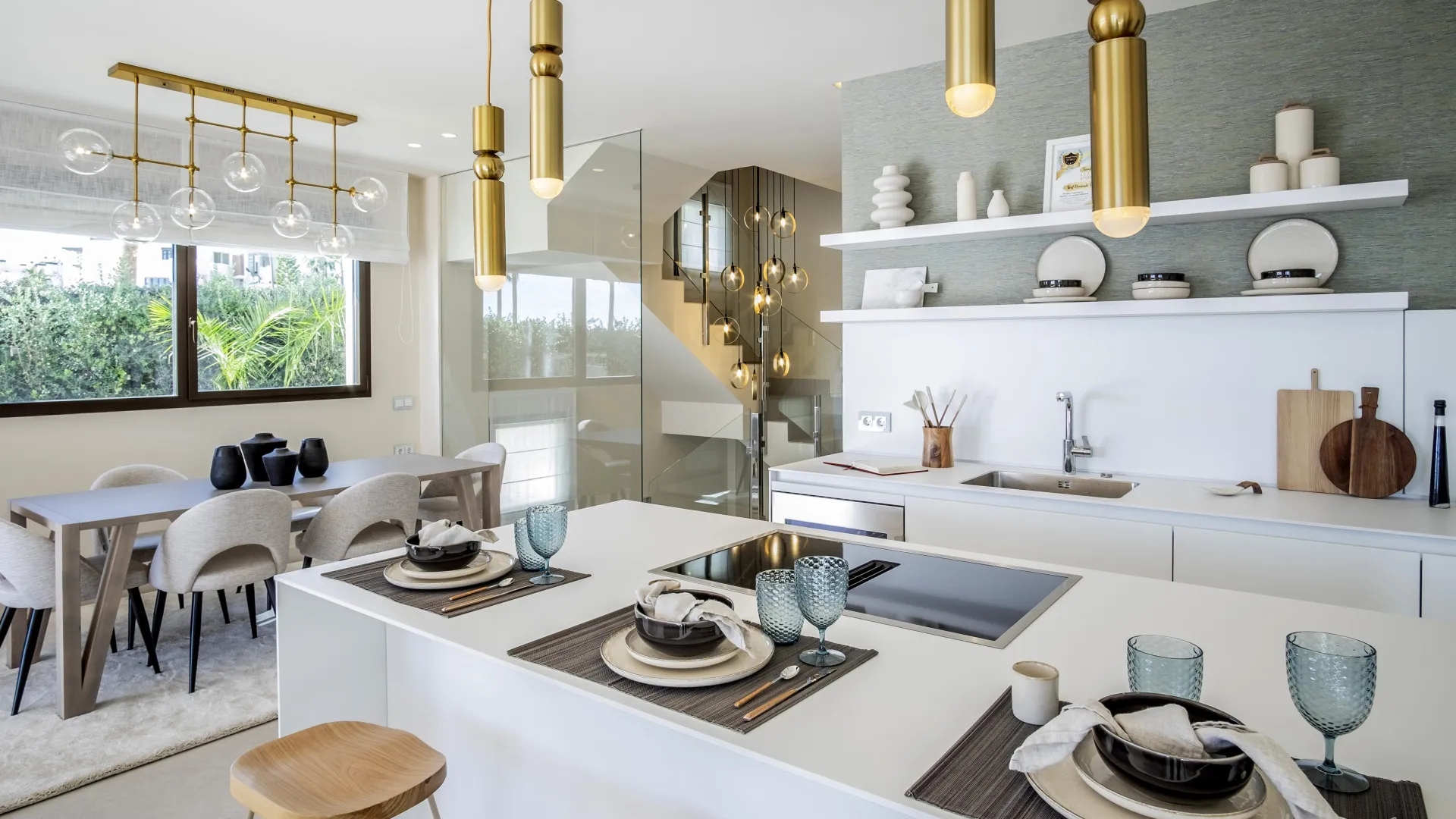 Se vende villa en Beach Side New Golden Mile