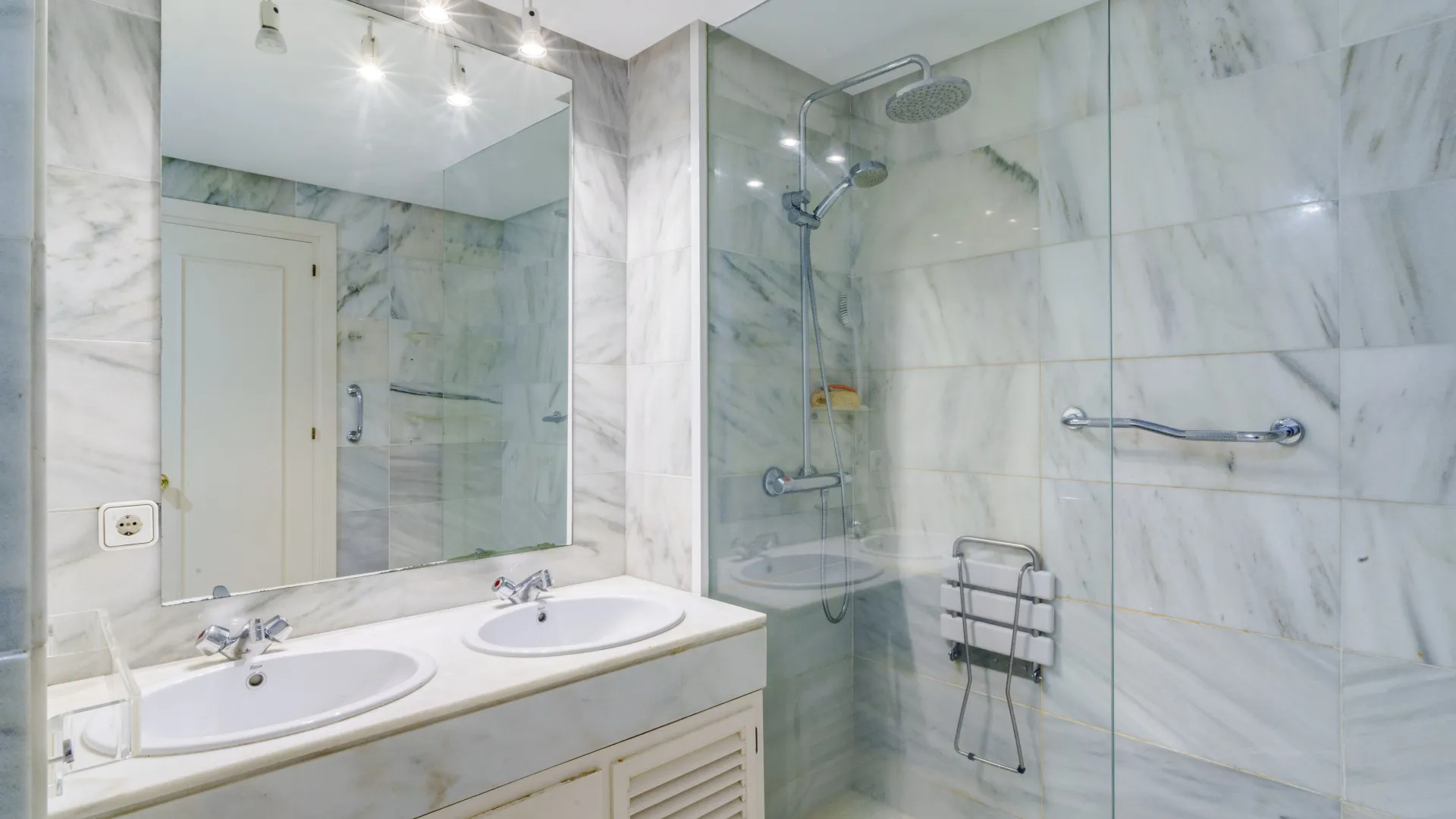 3 bedrooms apartment for sale in Torre Real