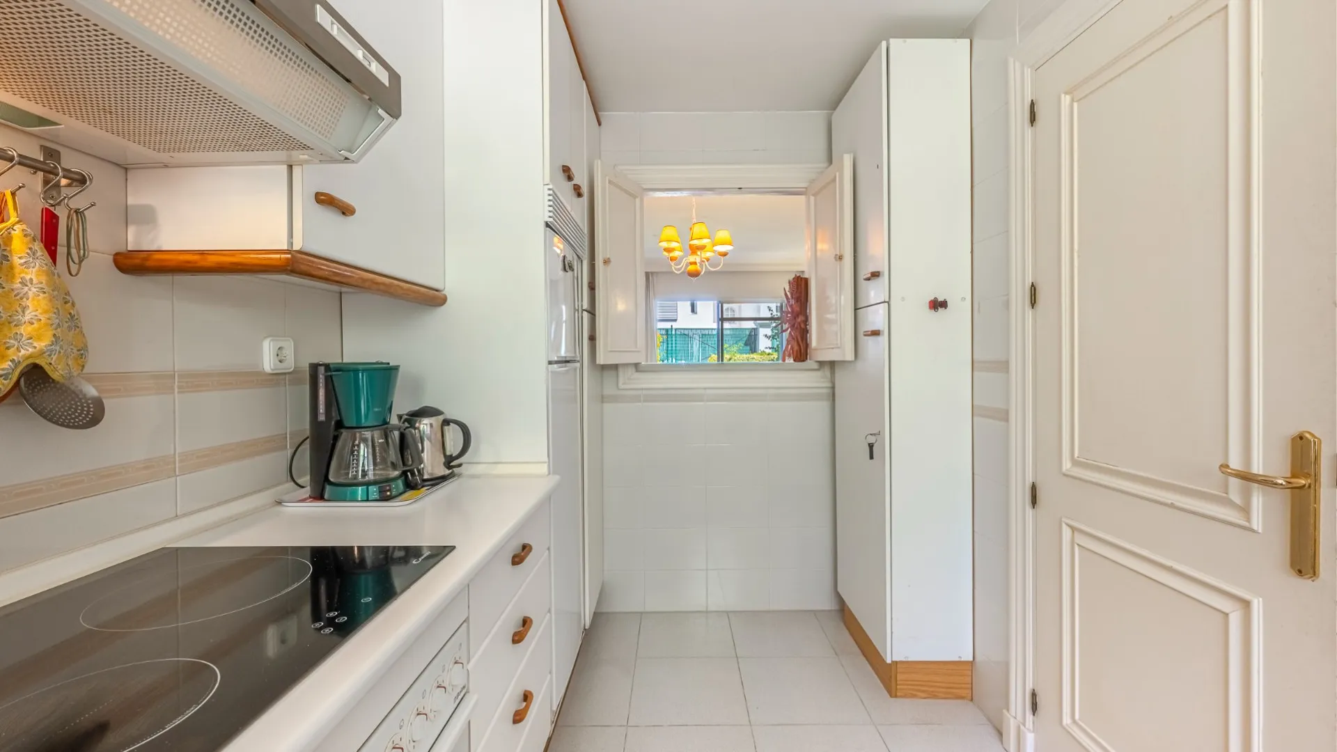 Buy 2 bedrooms ground floor apartment in Aloha Gardens