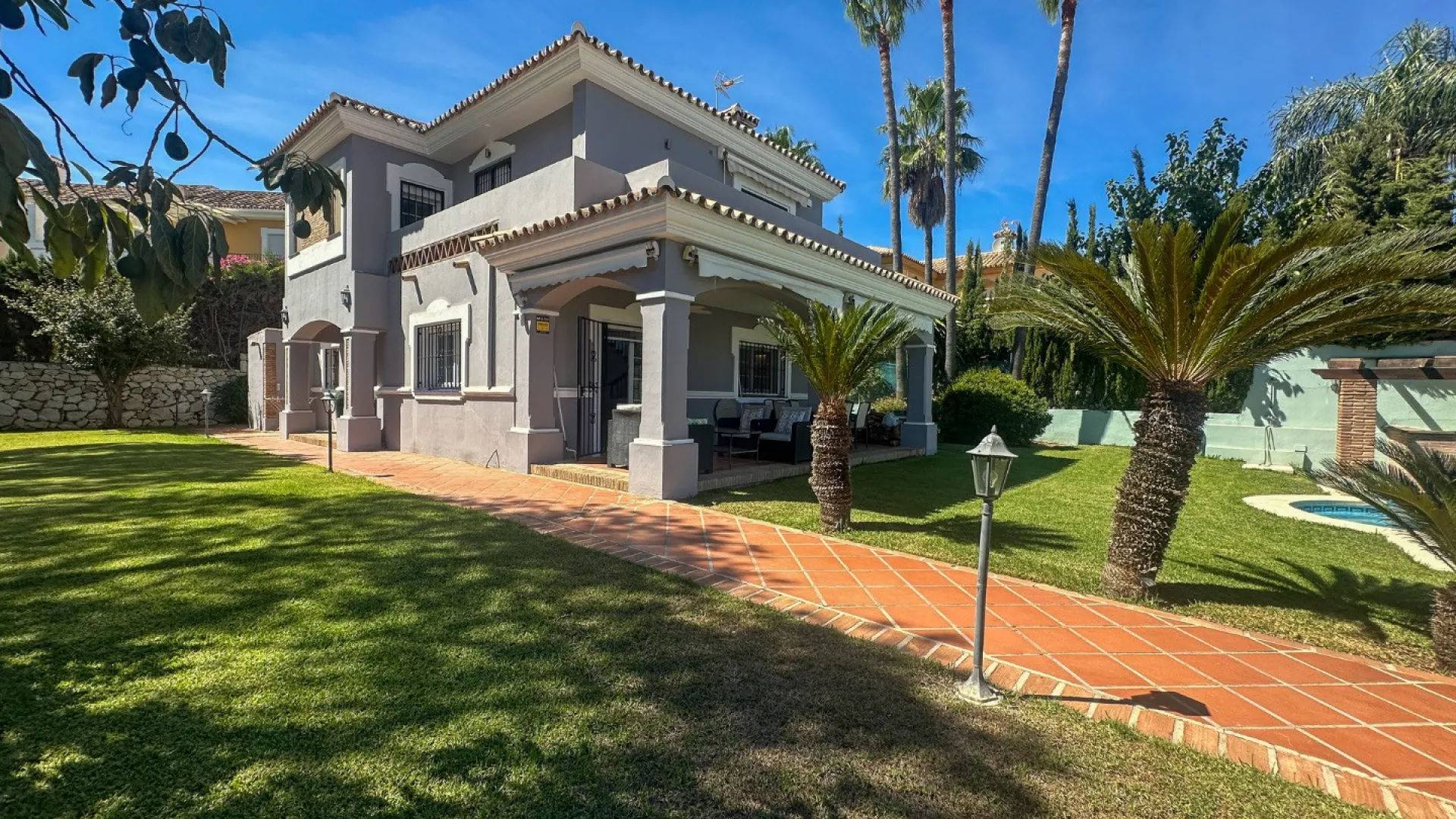 Villa for sale in Monte Biarritz