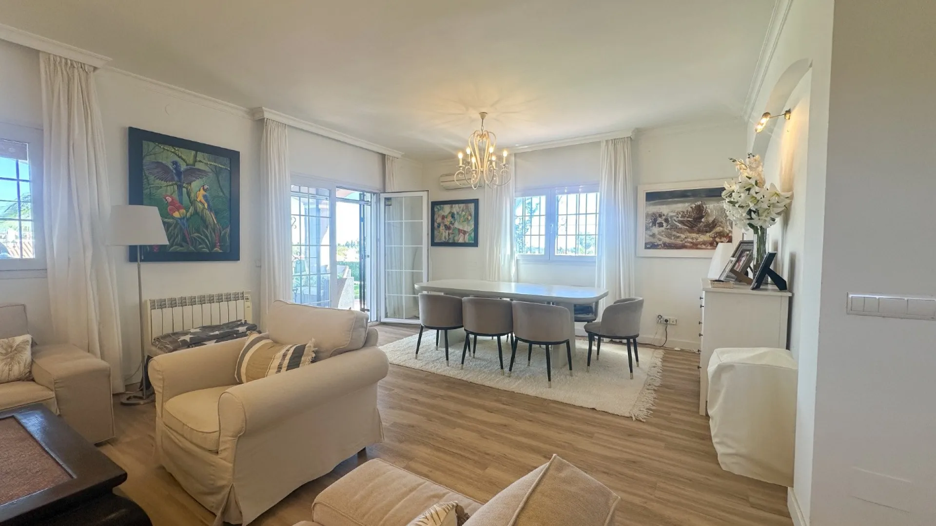 Villa for sale in Monte Biarritz