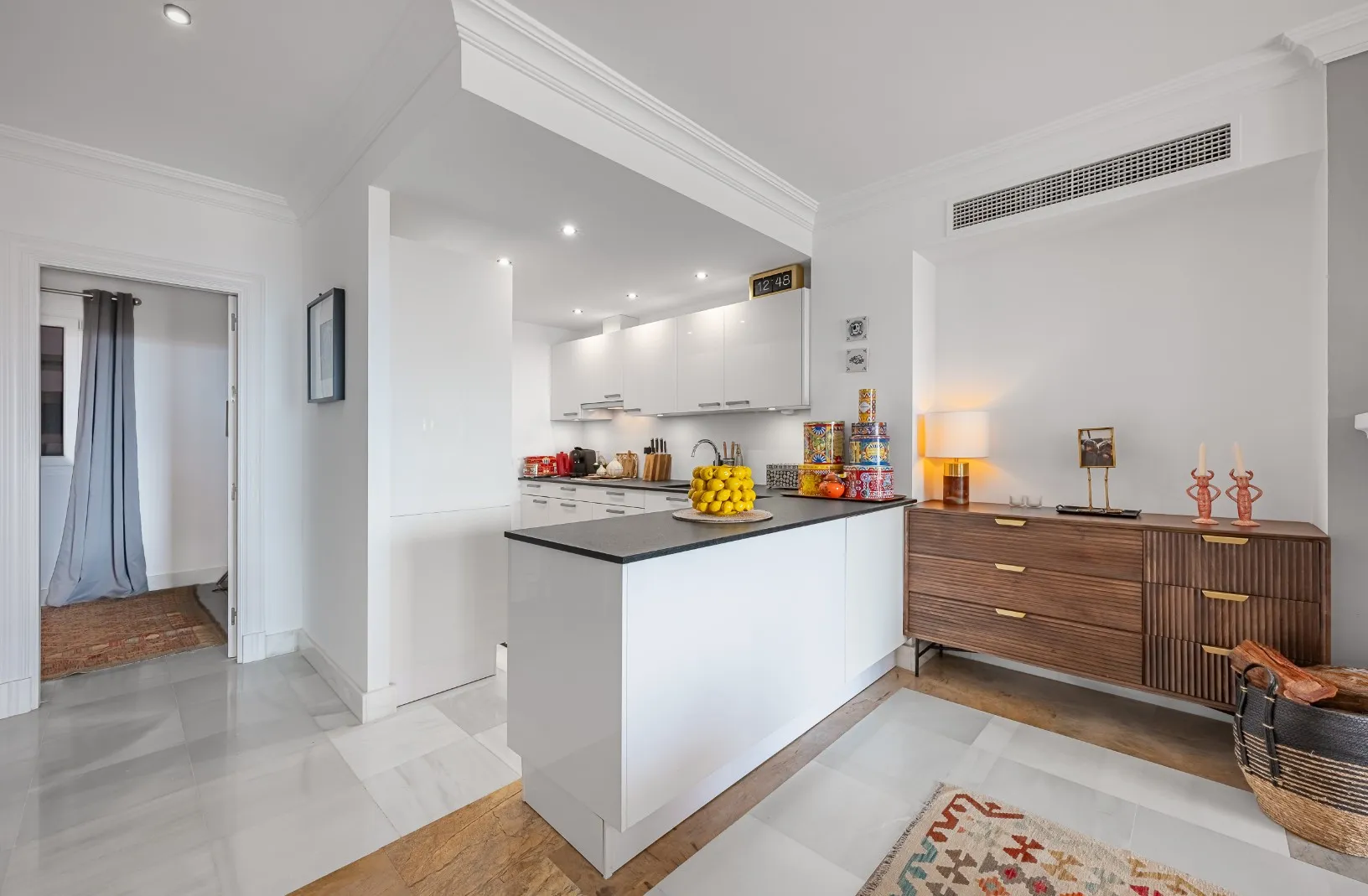 Duplex with 4 bedrooms for sale in Monte Halcones
