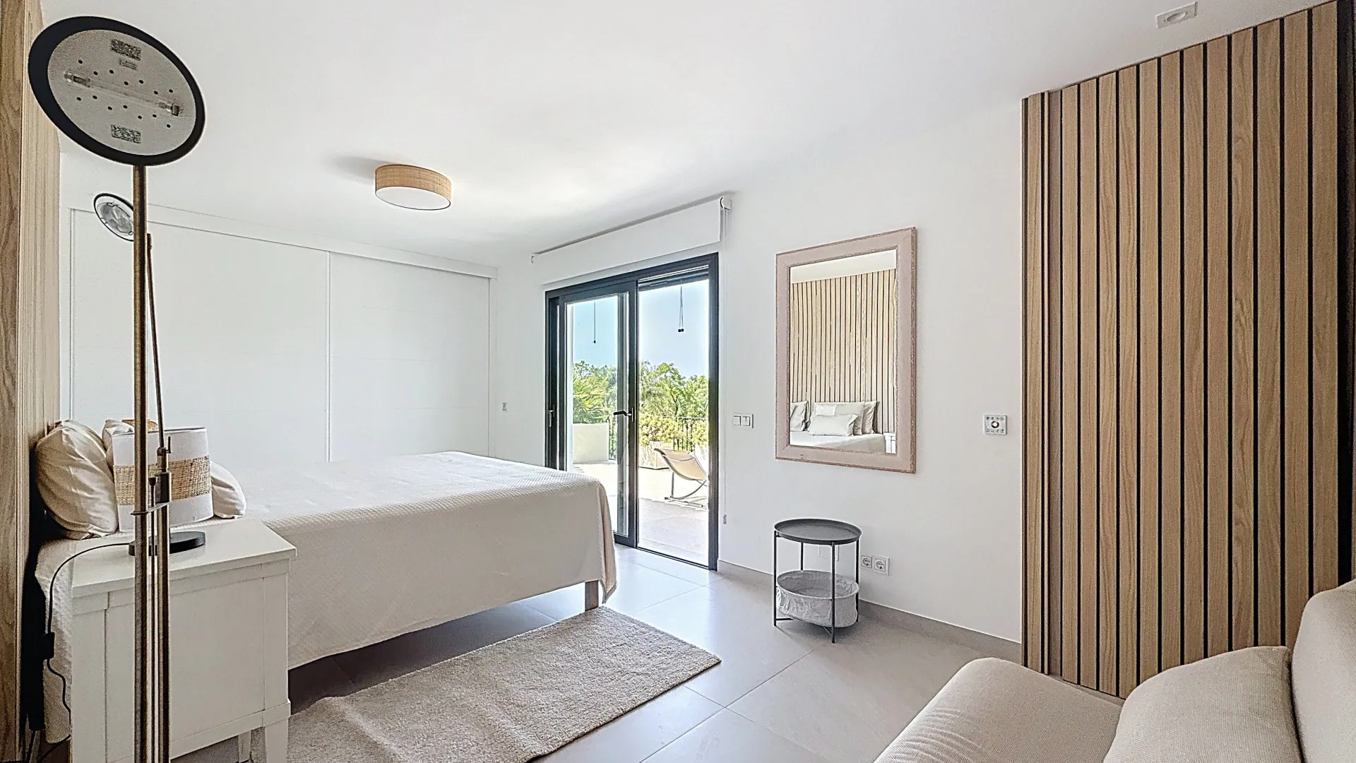 Villa for sale in Guadalmina Alta with 4 bedrooms