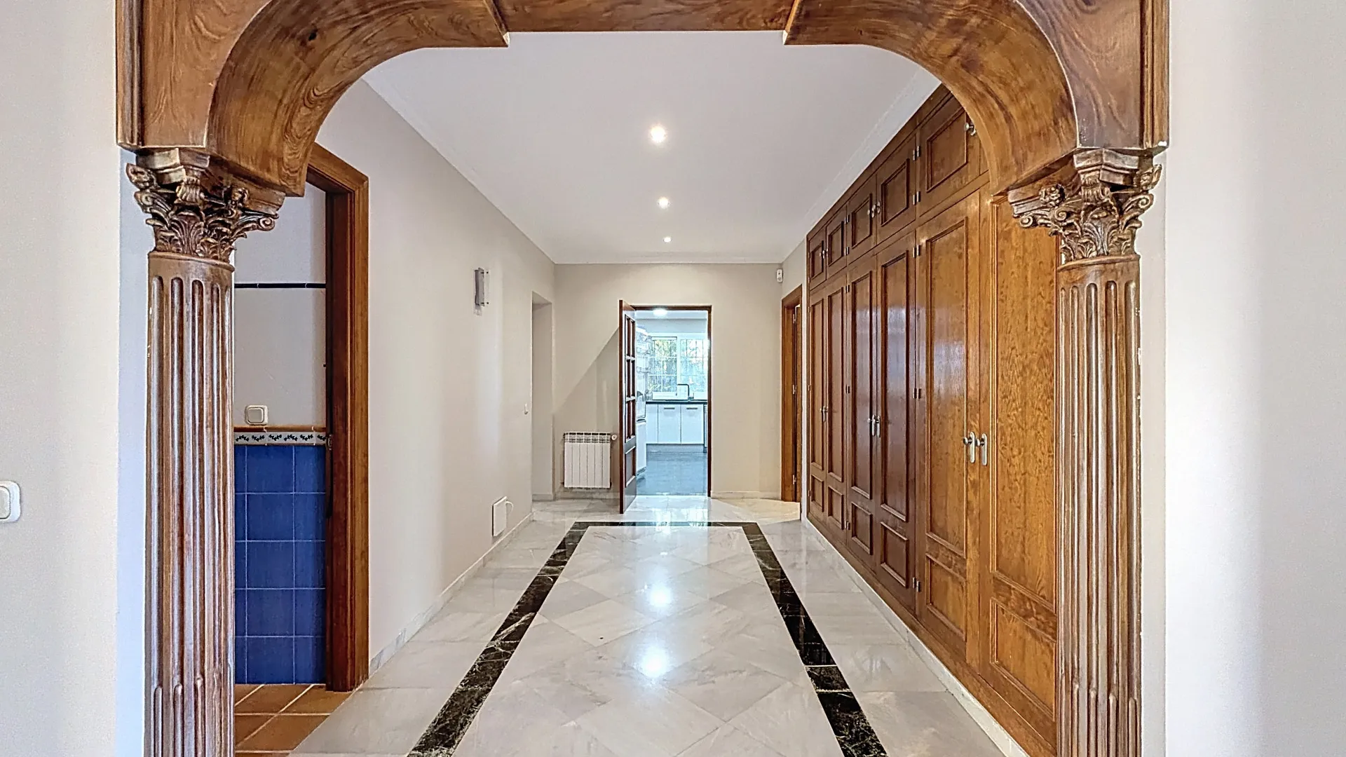 Villa con 6 dormitorios en venta en La Resina Golf