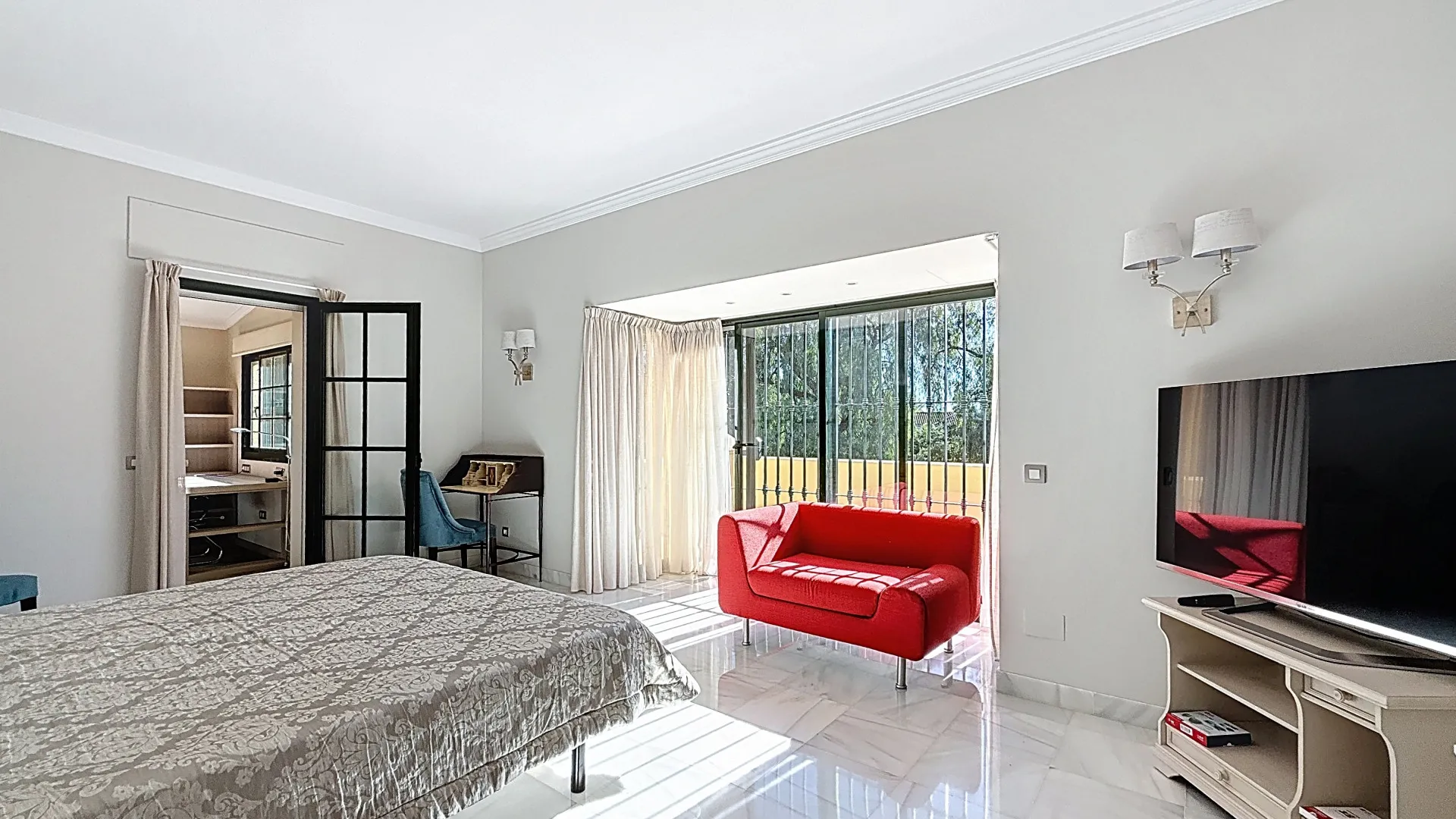For sale villa in Casasola with 6 bedrooms
