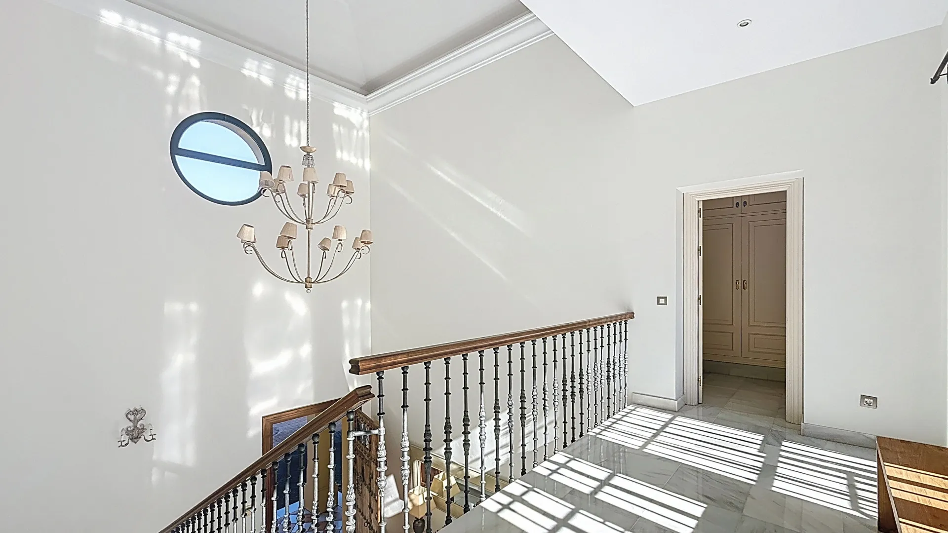 For sale villa in Casasola with 6 bedrooms