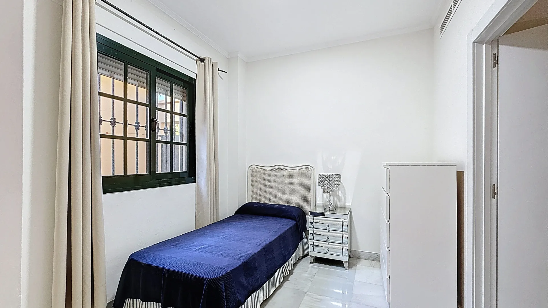 For sale villa in Casasola with 6 bedrooms