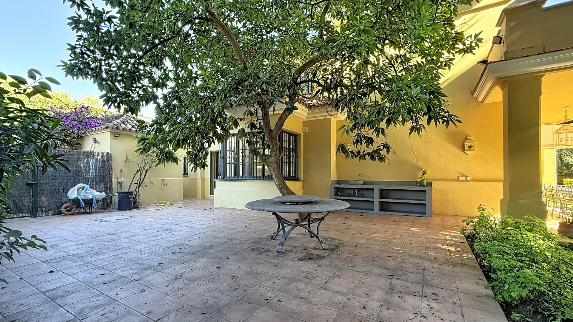 For sale villa in Casasola with 6 bedrooms