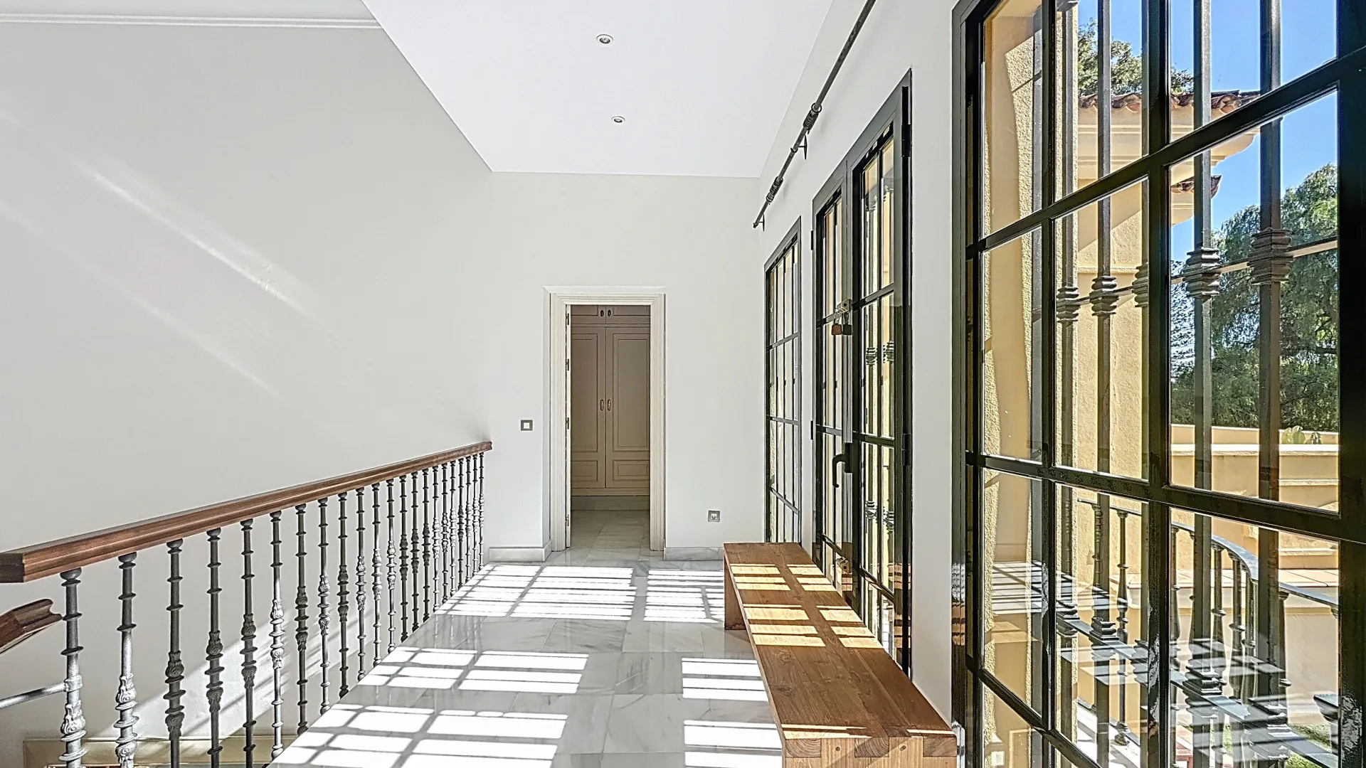 For sale villa in Casasola with 6 bedrooms