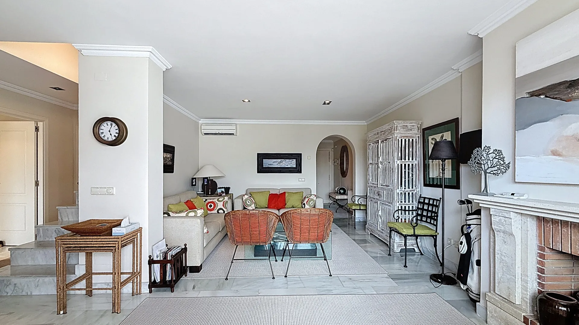 Buy Guadalmina Baja 5 bedrooms apartment