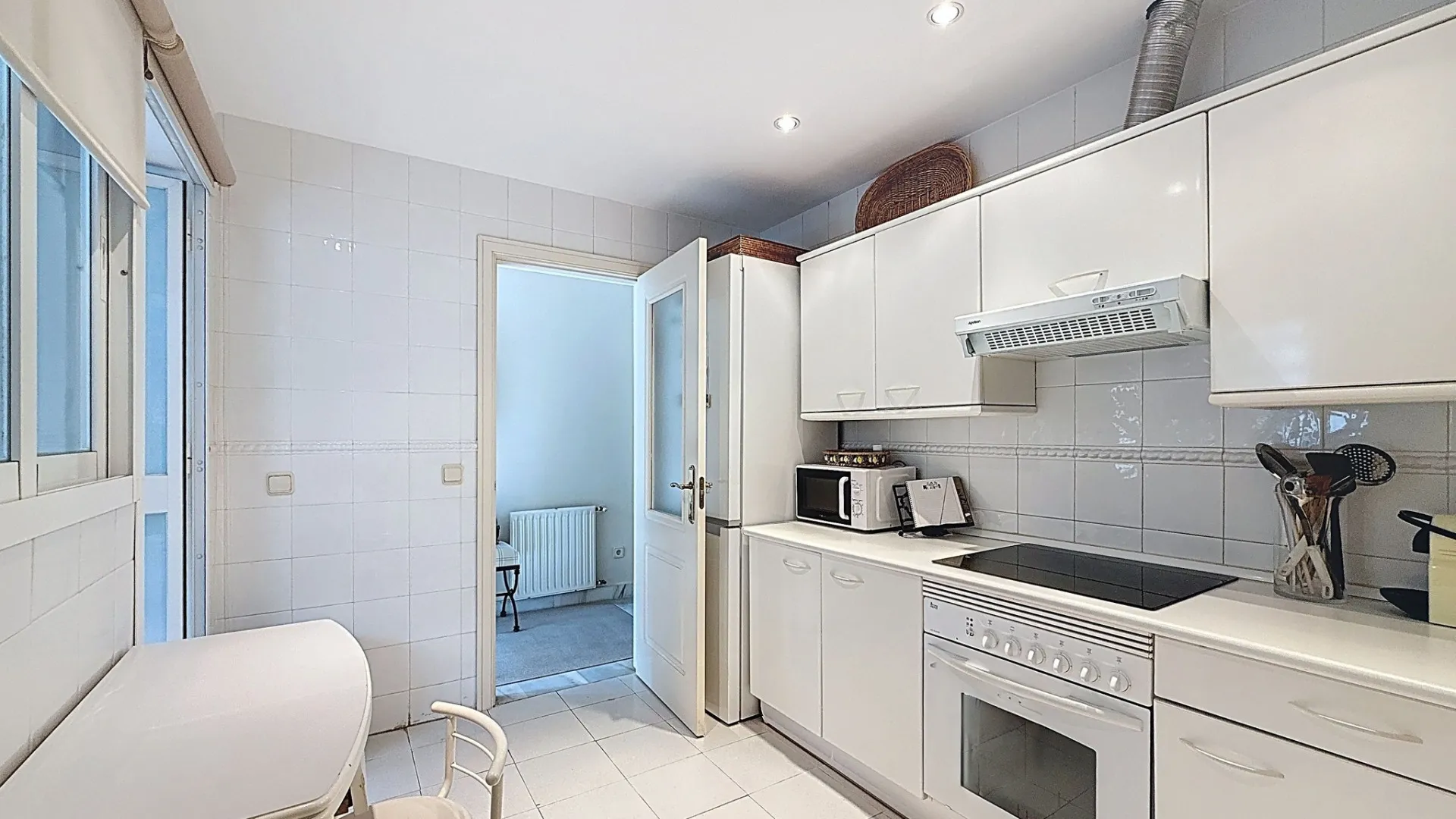 Buy Guadalmina Baja 5 bedrooms apartment