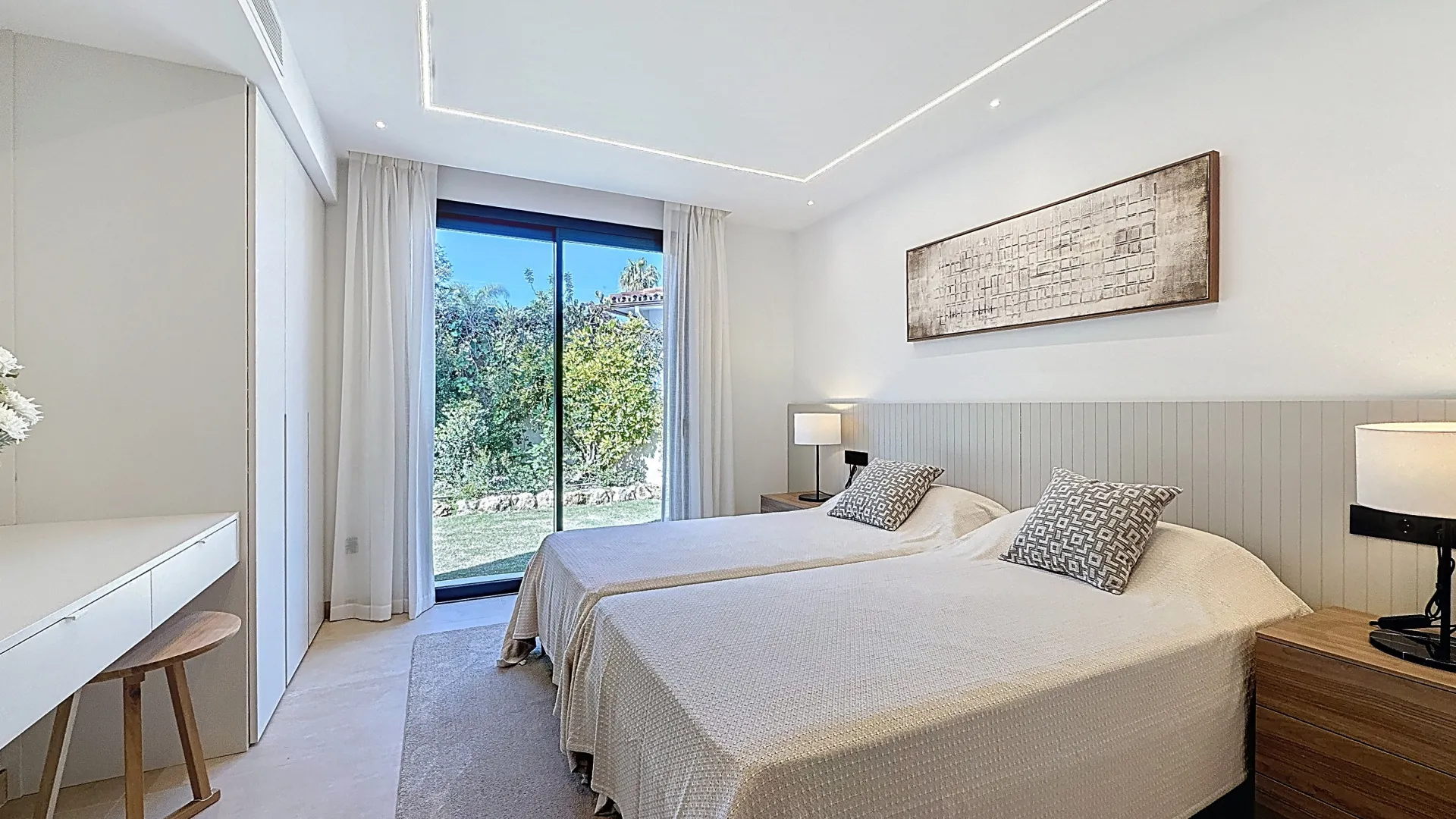 Se vende villa en Guadalmina Alta con 4 dormitorios